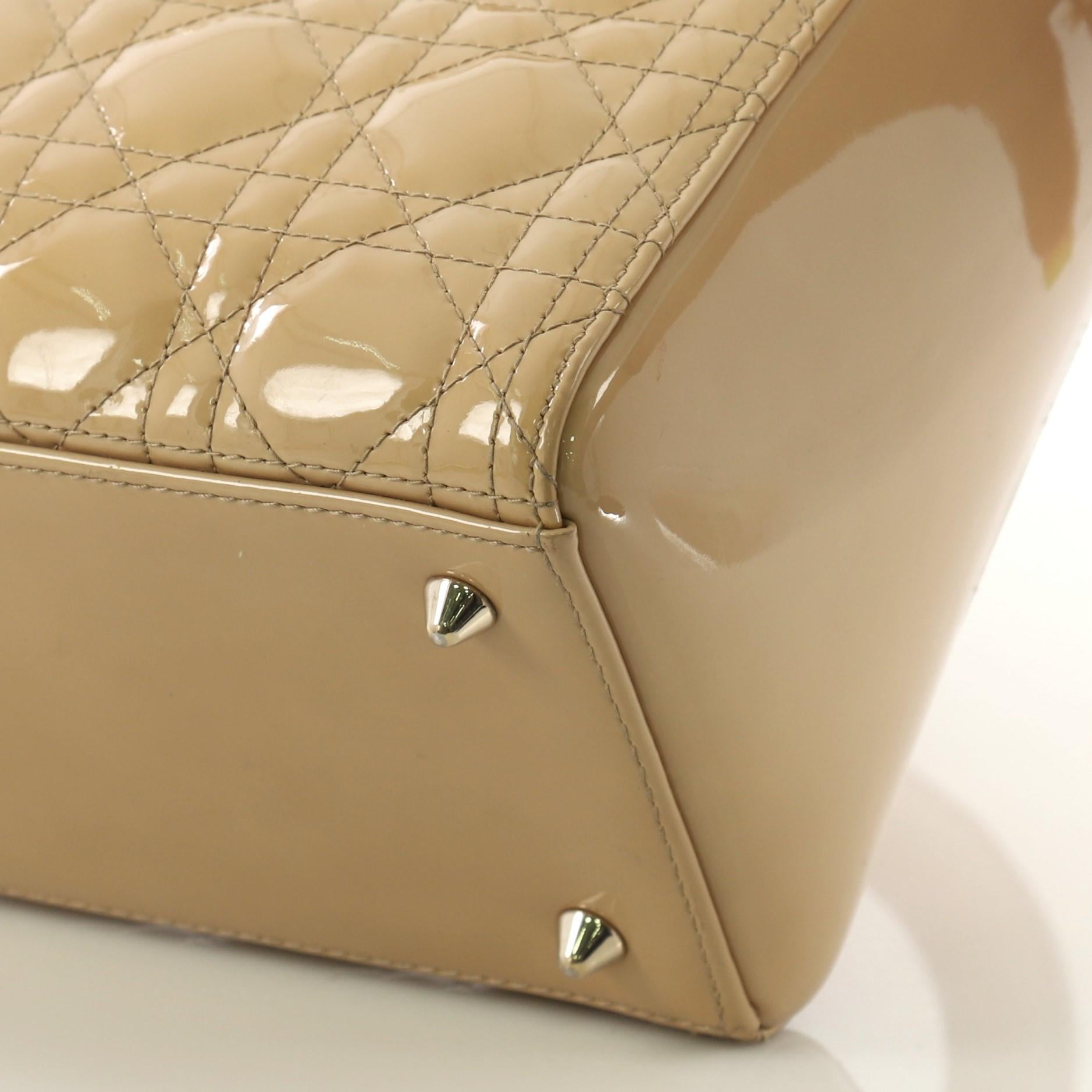 Women's or Men's Christian Dior Lady Dior Handbag Cannage Quilt Patent Medium