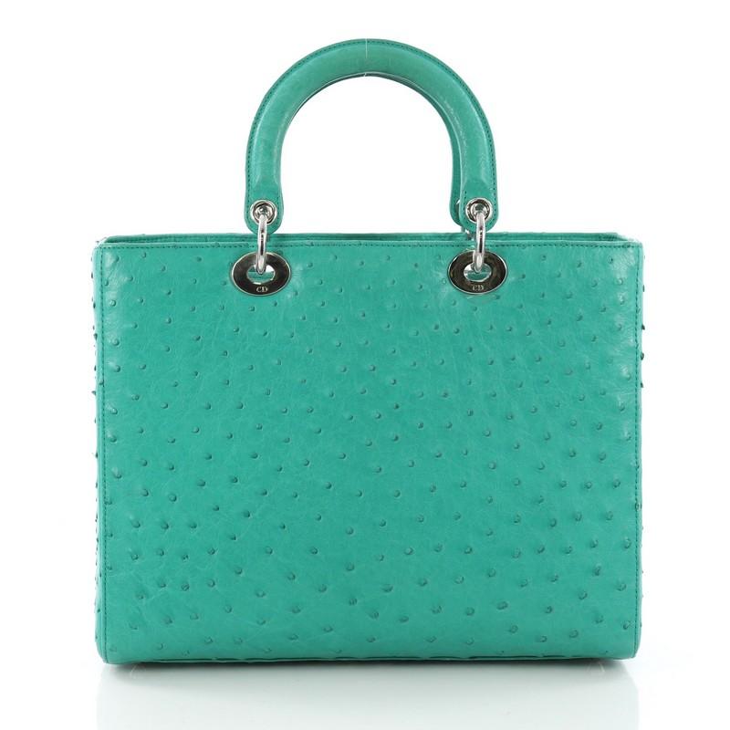 Christian Dior Lady Dior Sac à main en autruche grand modèle Bon état à NY, NY