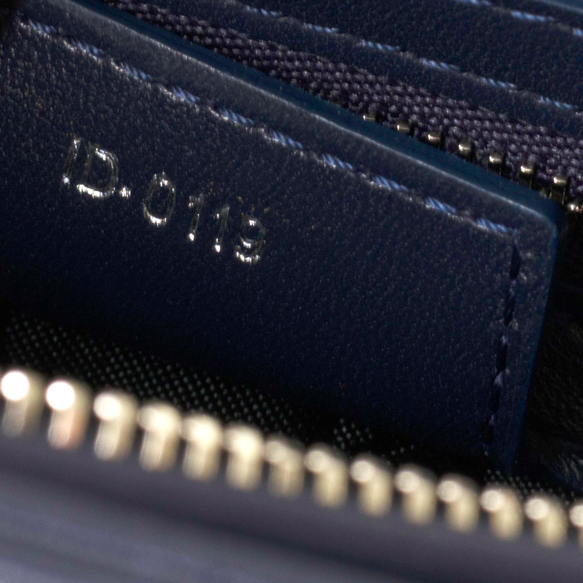  Christian Dior Lady Dior Medium size handbag in blue navy cannage leather, PHW 1