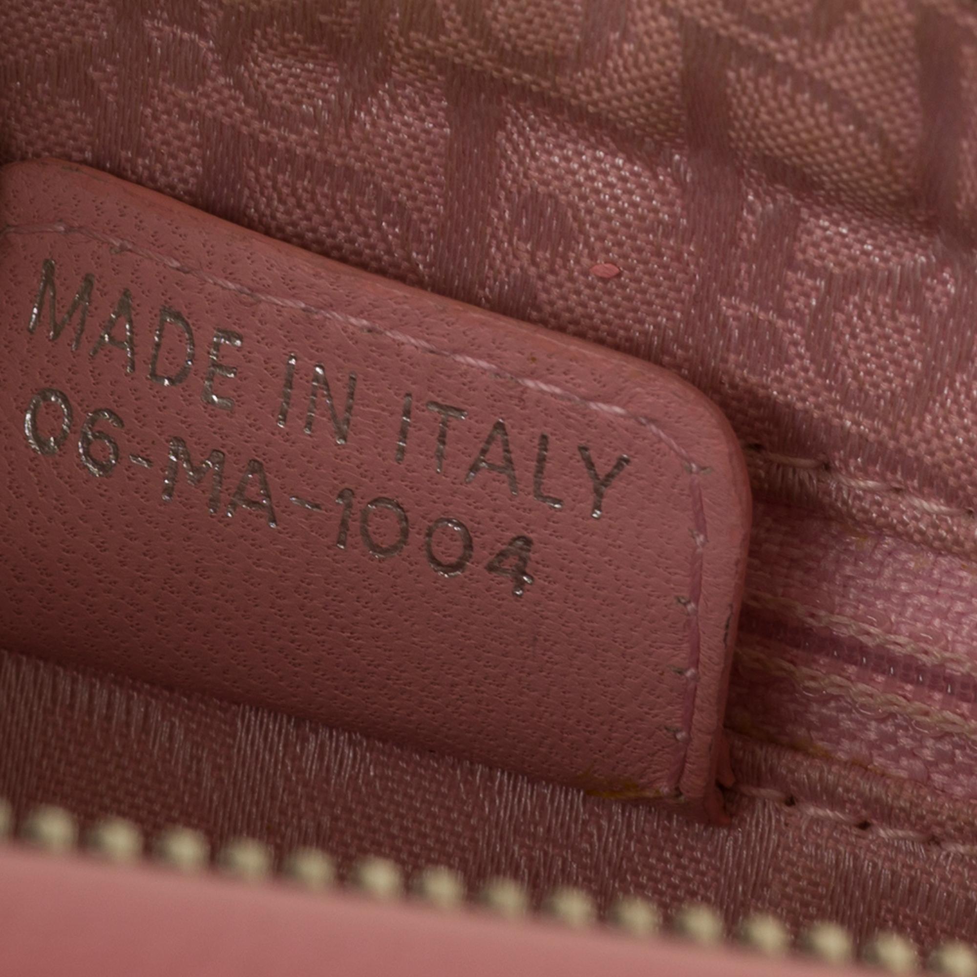 Women's Christian Dior Lady Dior Medium size handbag in Pink cannage leather, SHW