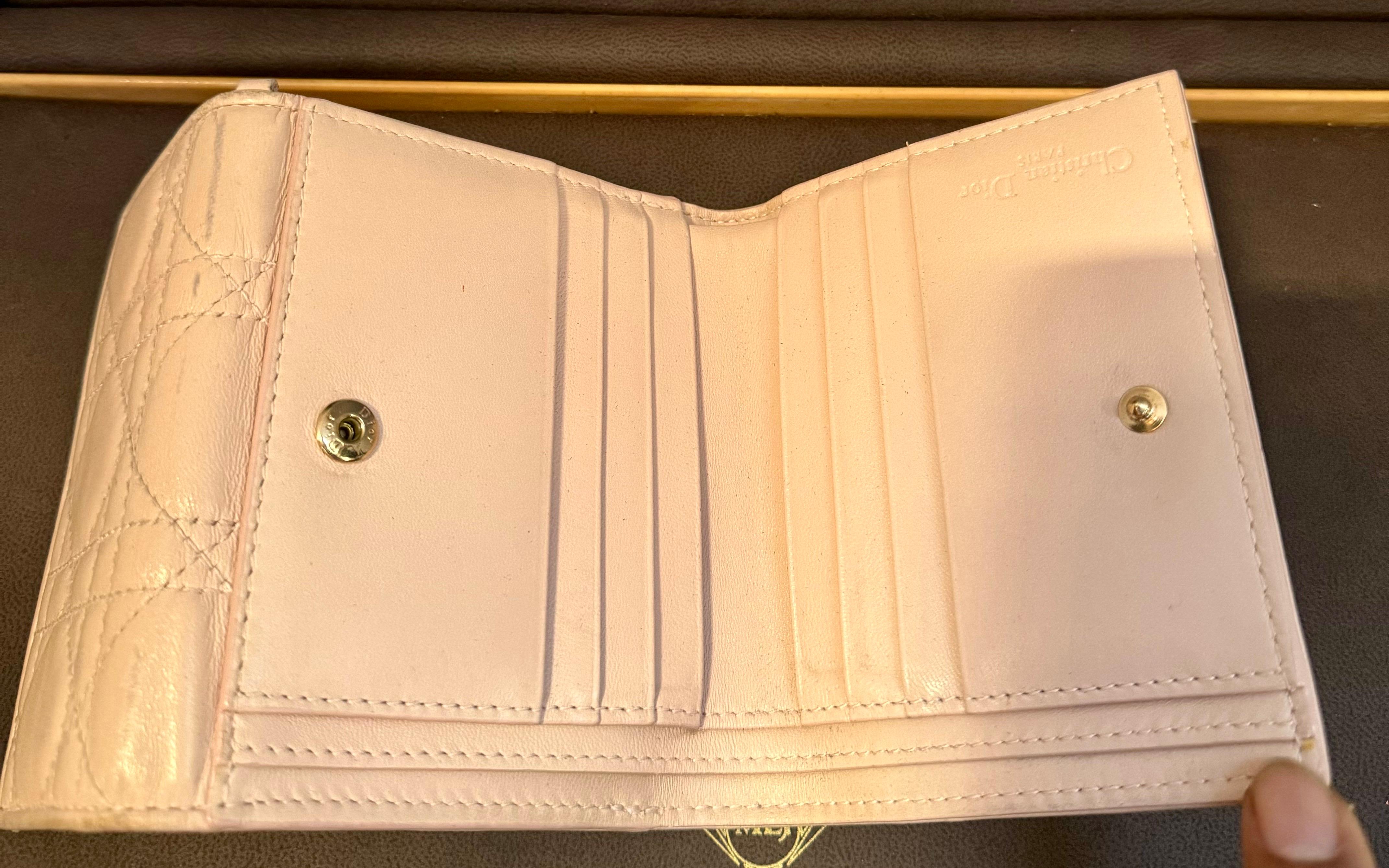 Christian Dior lady Dior Mini wallet, Cream / Beige For Sale 1