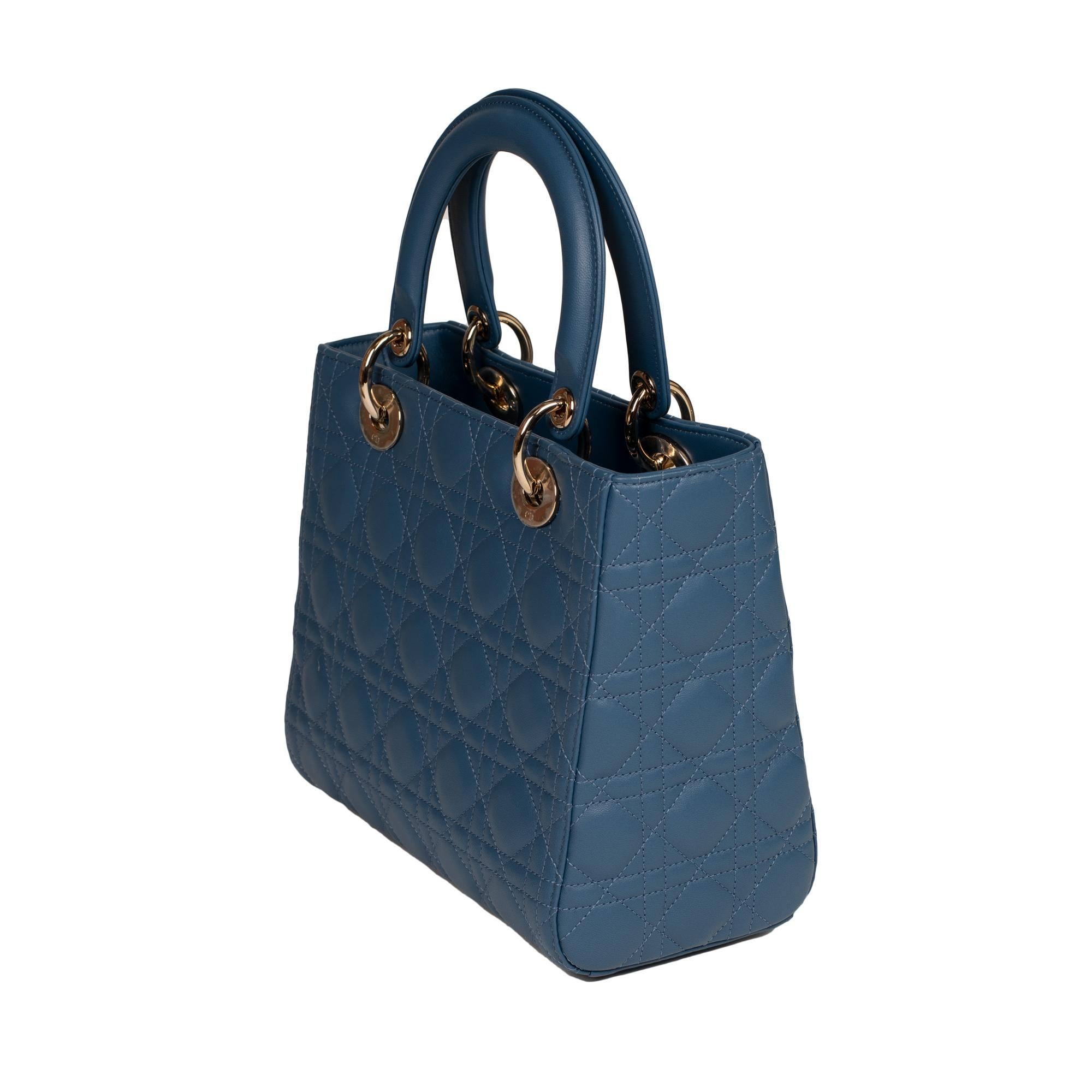  Christian Dior Lady Dior MM (Medium size) handbag in blue cannage leather, PHW In New Condition In Paris, IDF