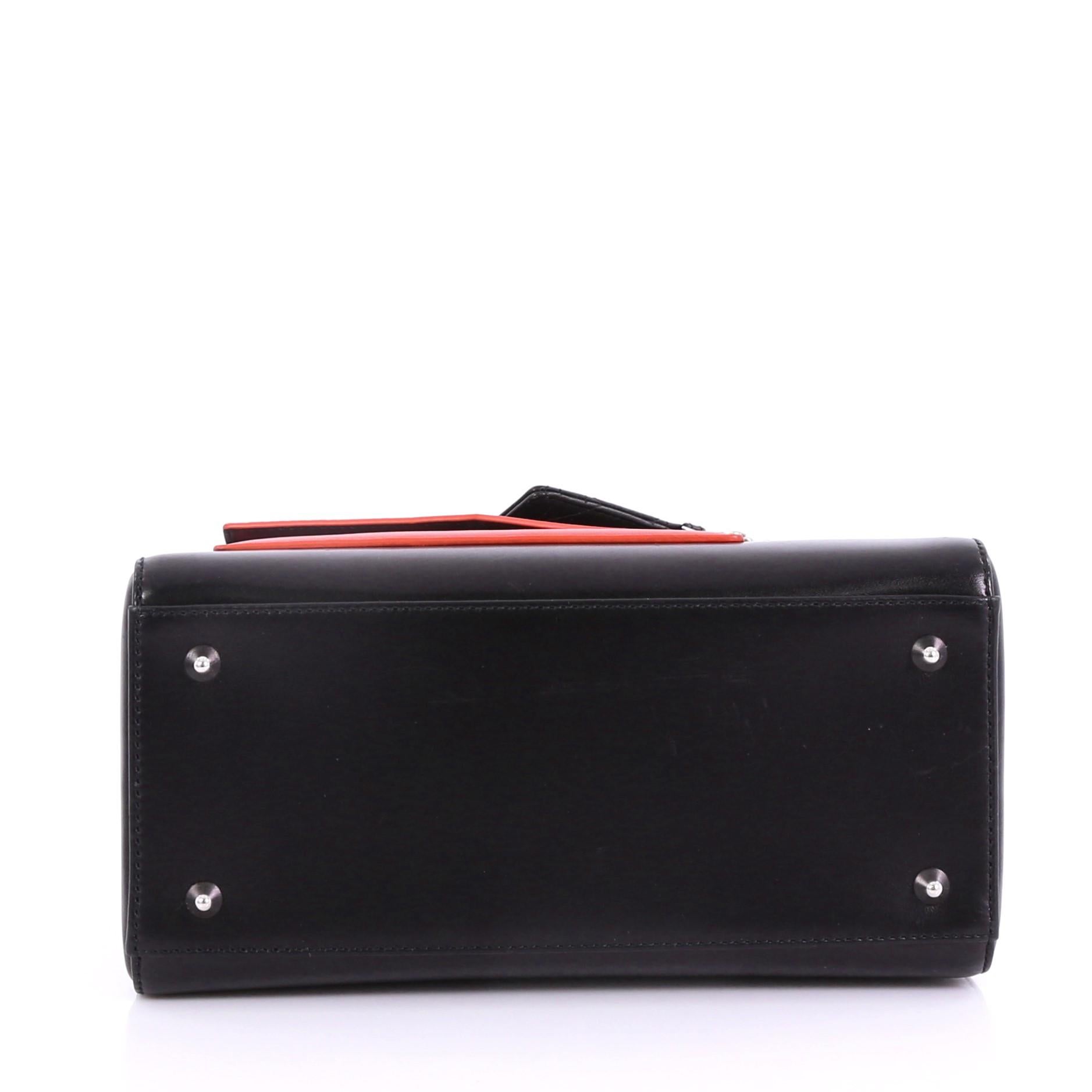Women's Christian Dior Lady Dior Pockets Handbag Leather Medium