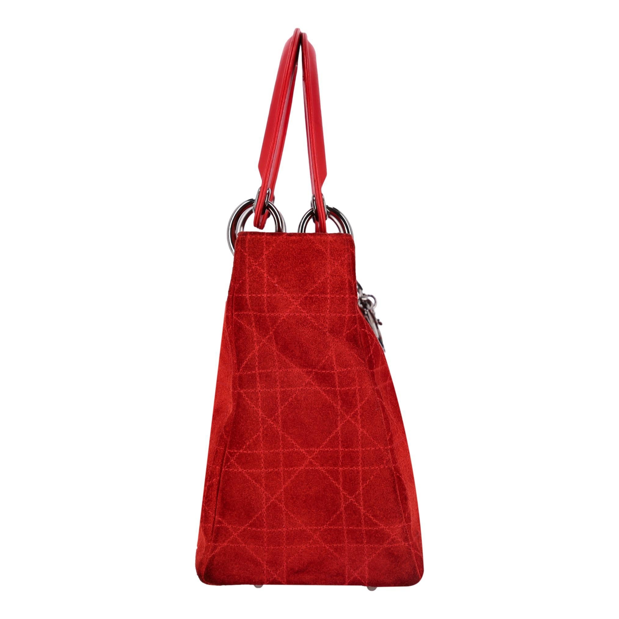 Christian Dior Stitch by Stitch by Stitch, sac moyen en daim Bon état - En vente à London, GB
