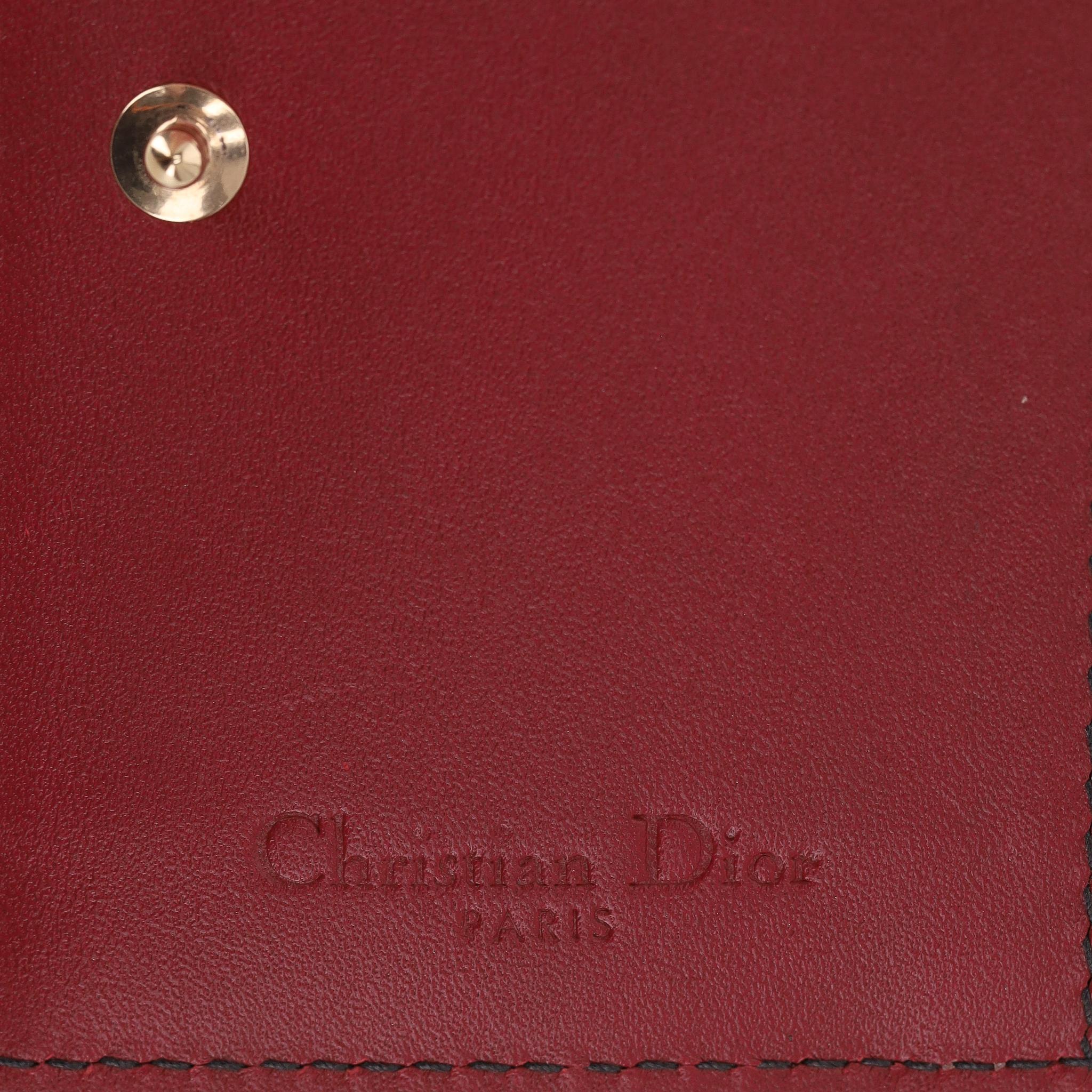 Christian Dior Portacarte con borchie in pelle di agnello Lady Dior in vendita 5