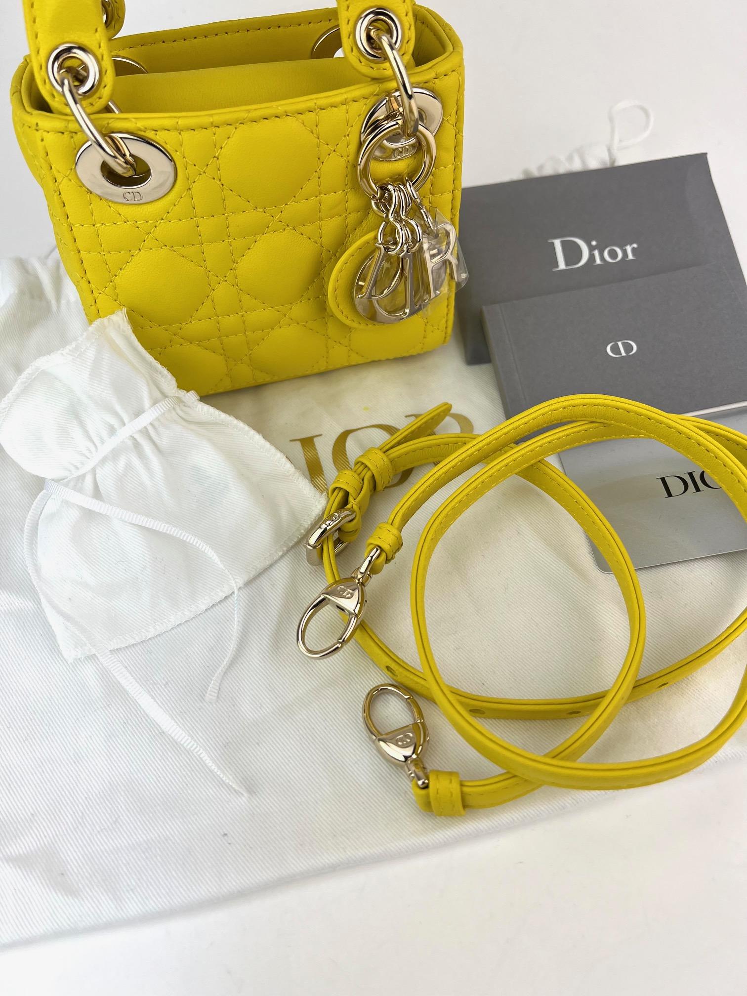 Pre-Owned 100% Authentic
Christian Dior Lambskin Cannage Micro Lady Dior
RATING: A...excellent, near mint, has little to no signs of wear
except as marked below
MATERIAL: lambskin leather
STRAP: Dior Removable Adjustable Strap 32'' to 38''