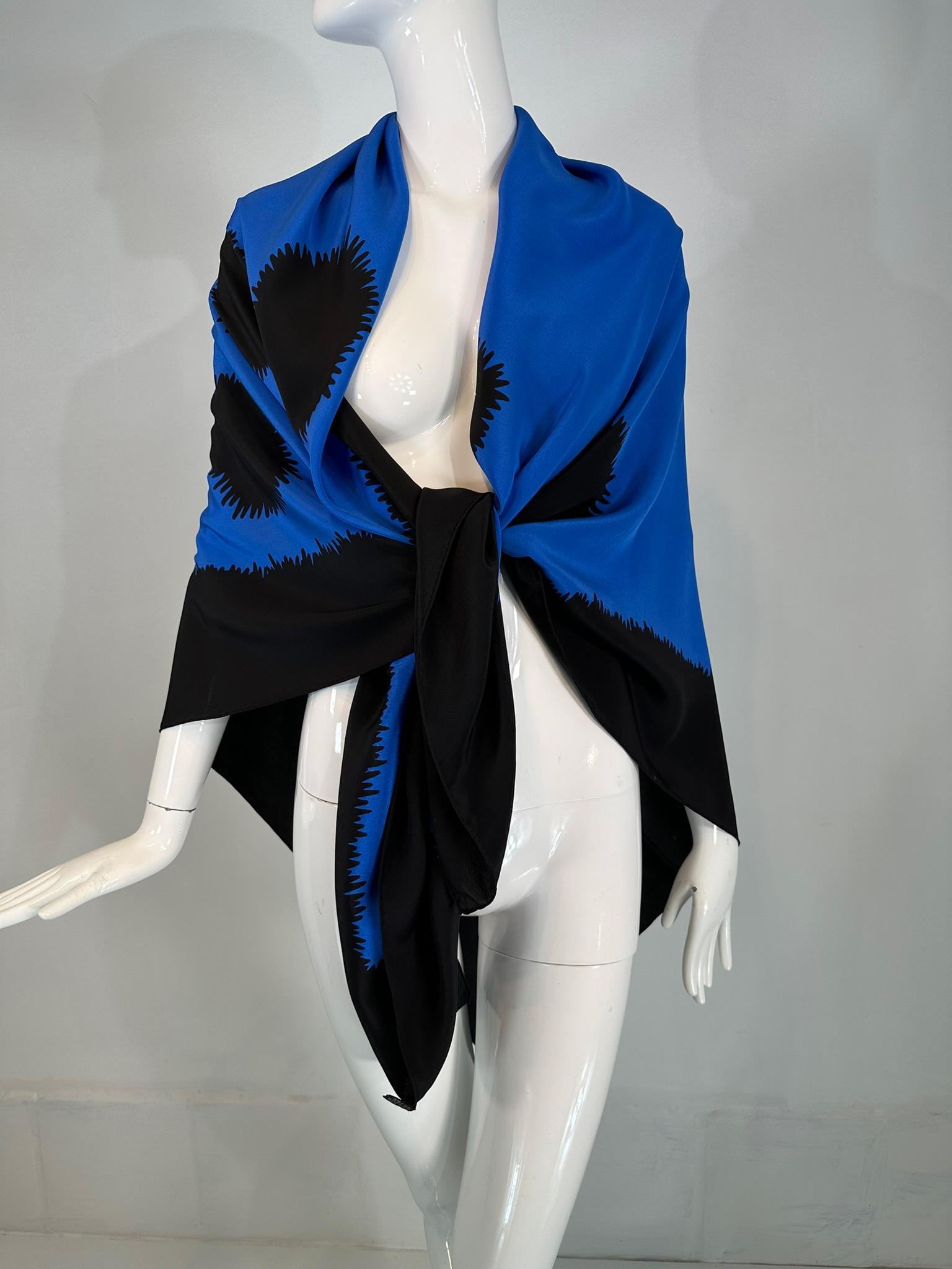 Christian Dior Large Black & Blue Silk Starburst Design Shawl Wrap Scarf 54