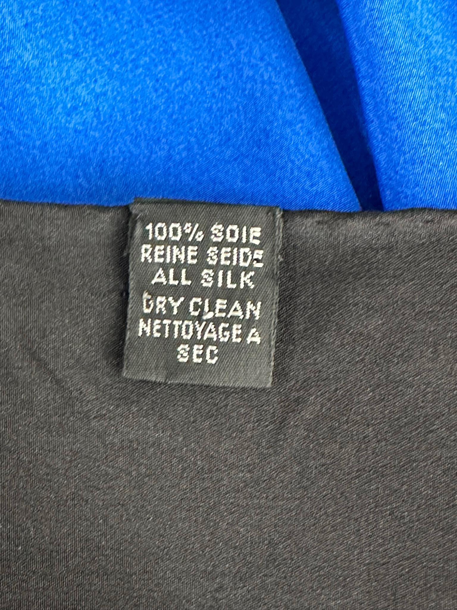 Christian Dior Large Black & Blue Silk Starburst Design Shawl Wrap Scarf 54
