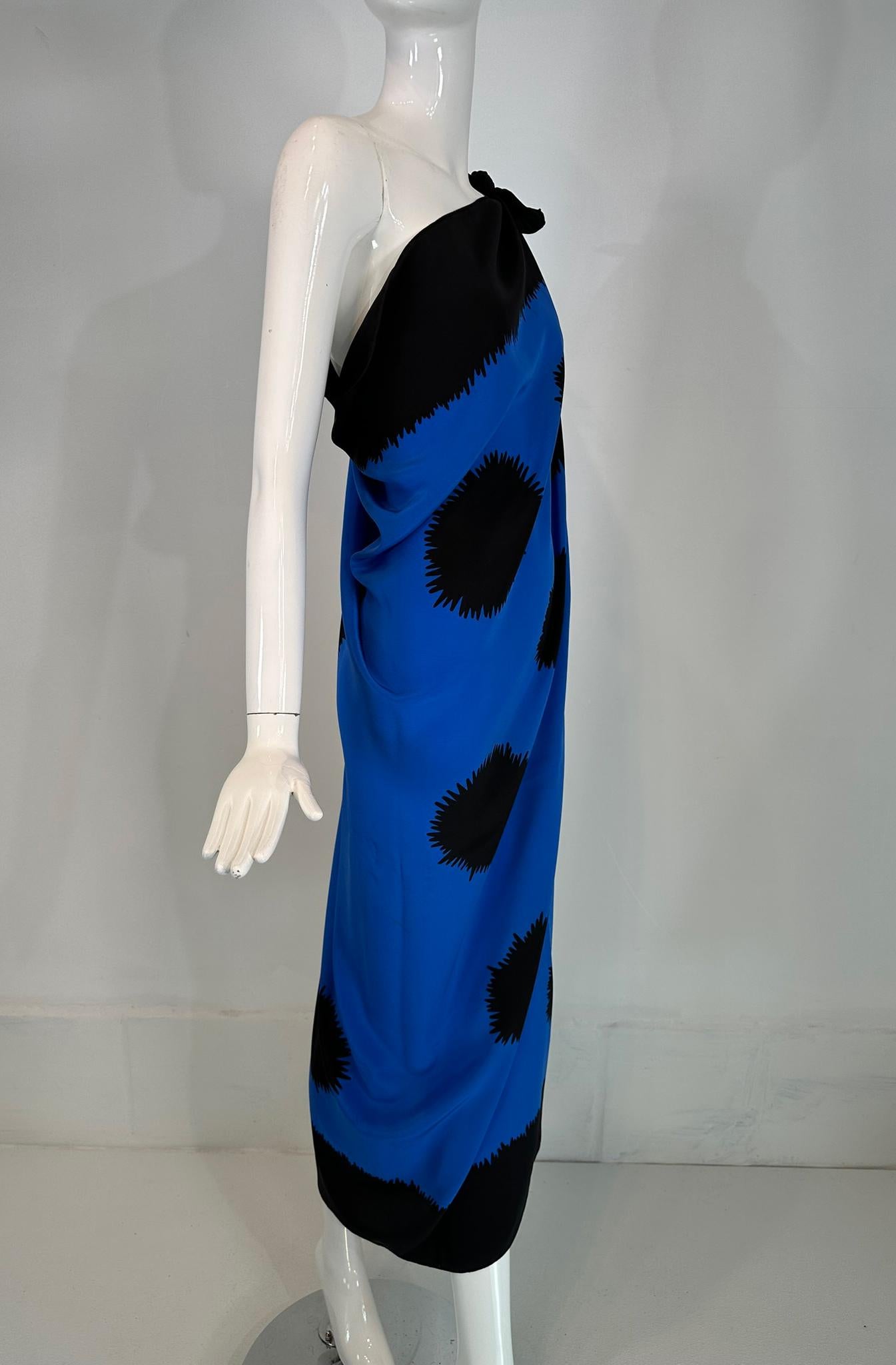 Christian Dior Large Black & Blue Silk Starburst Design Shawl Wrap Scarf 54