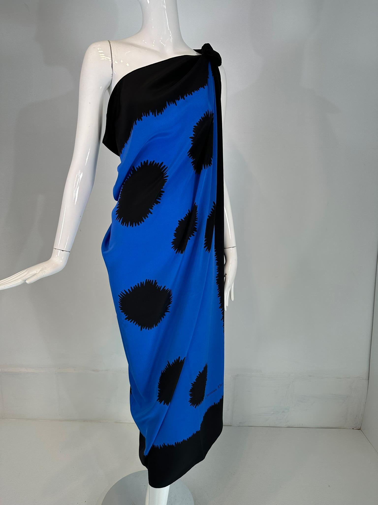 Christian Dior Large Black & Blue Silk Starburst Design Shawl Wrap Scarf 54