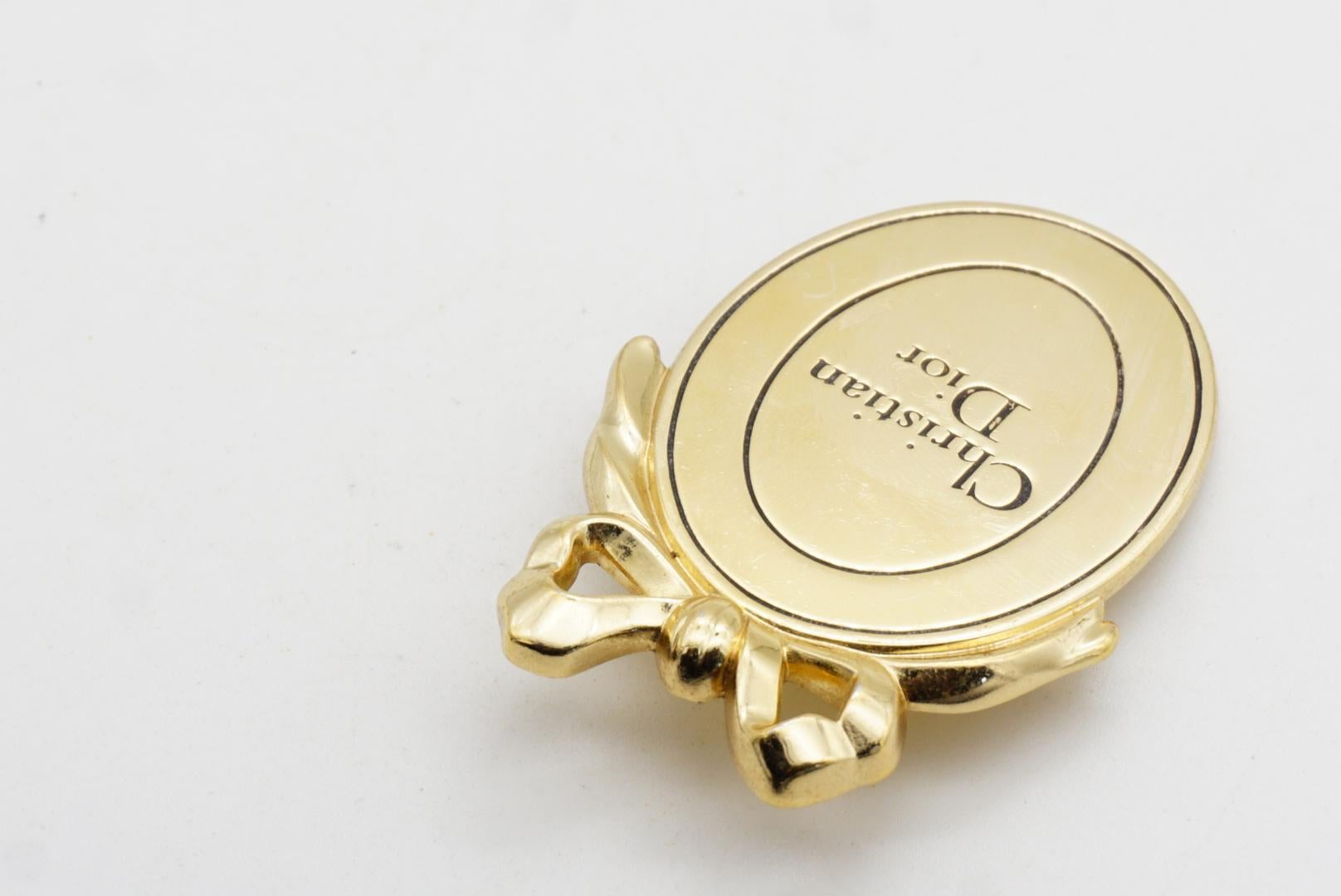 CHRISTIAN DIOR Großes Schwarzes Logo Oval Anhänger Schleife Abzeichen Gold Pin Brosche im Angebot 4