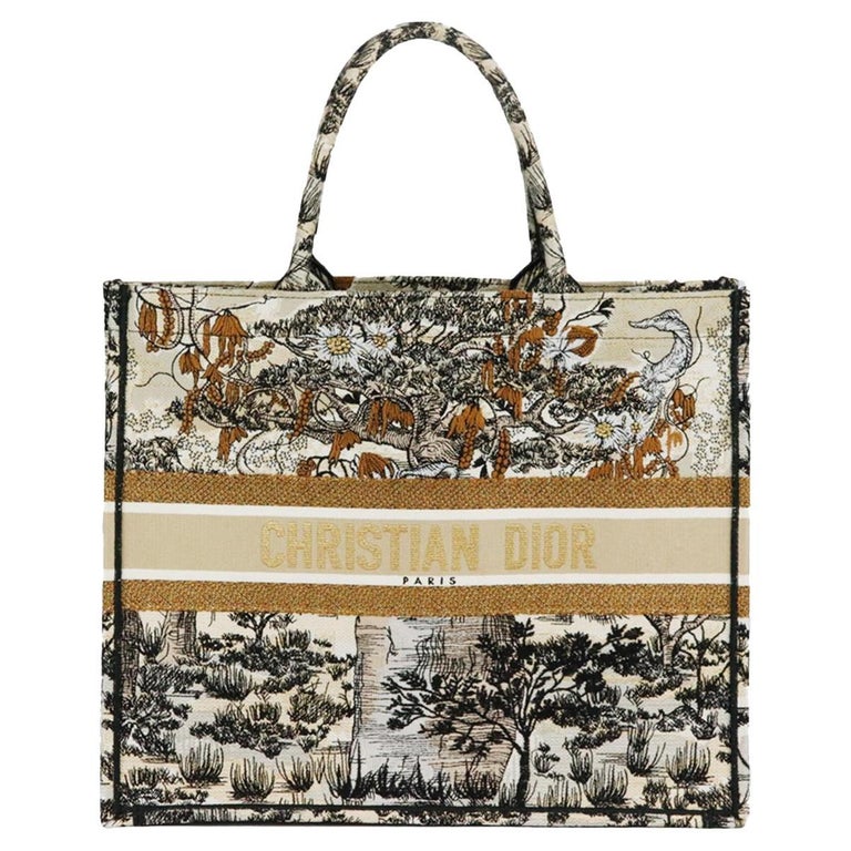 Christian Dior Large Embroidered Book Tote Bag at 1stDibs  large dior tote,  dior tote bag large, embroidered book bag