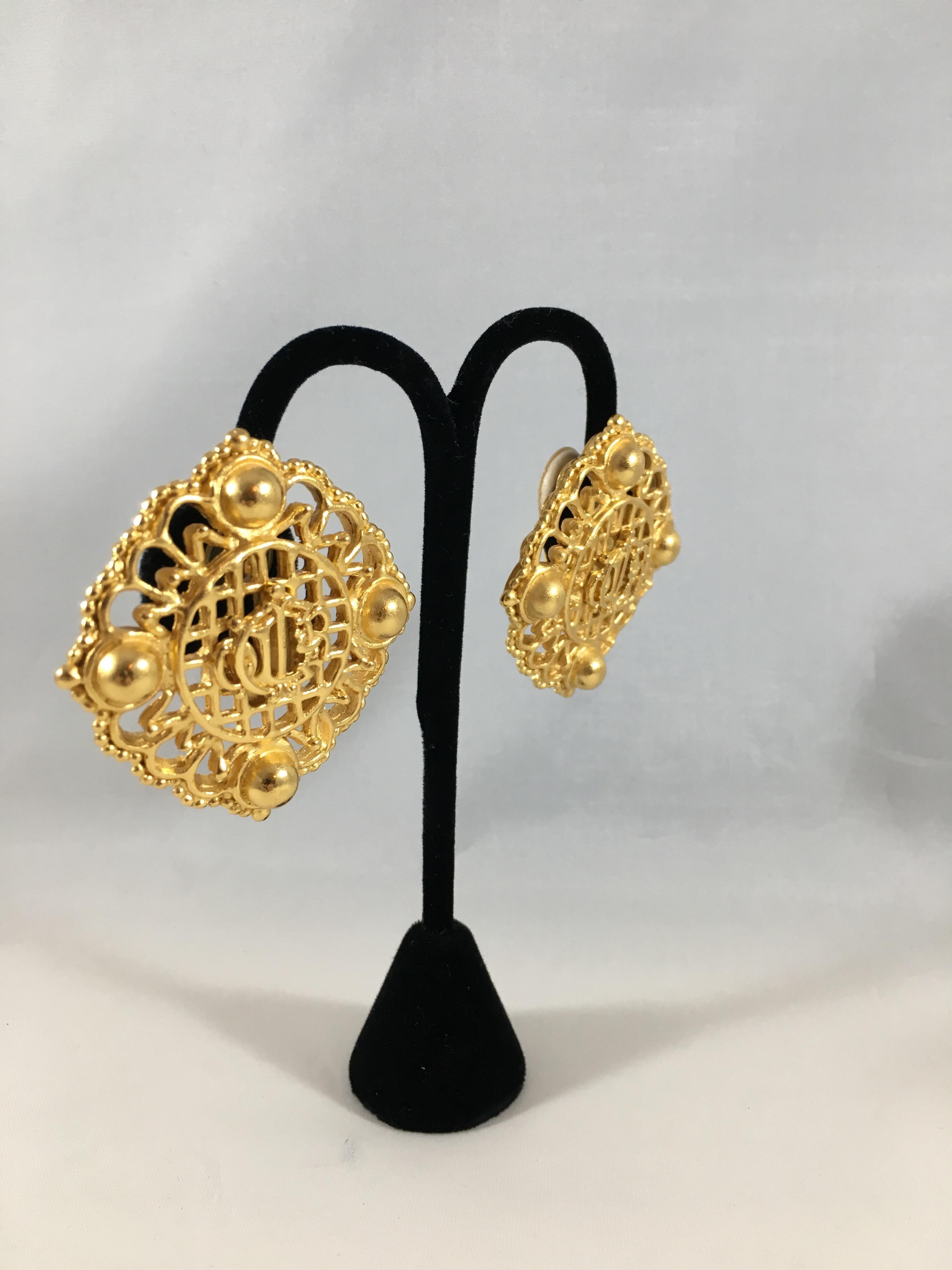 Christian Dior Large Goldtone Logo Earrings 1980s In Excellent Condition For Sale In Chicago, IL