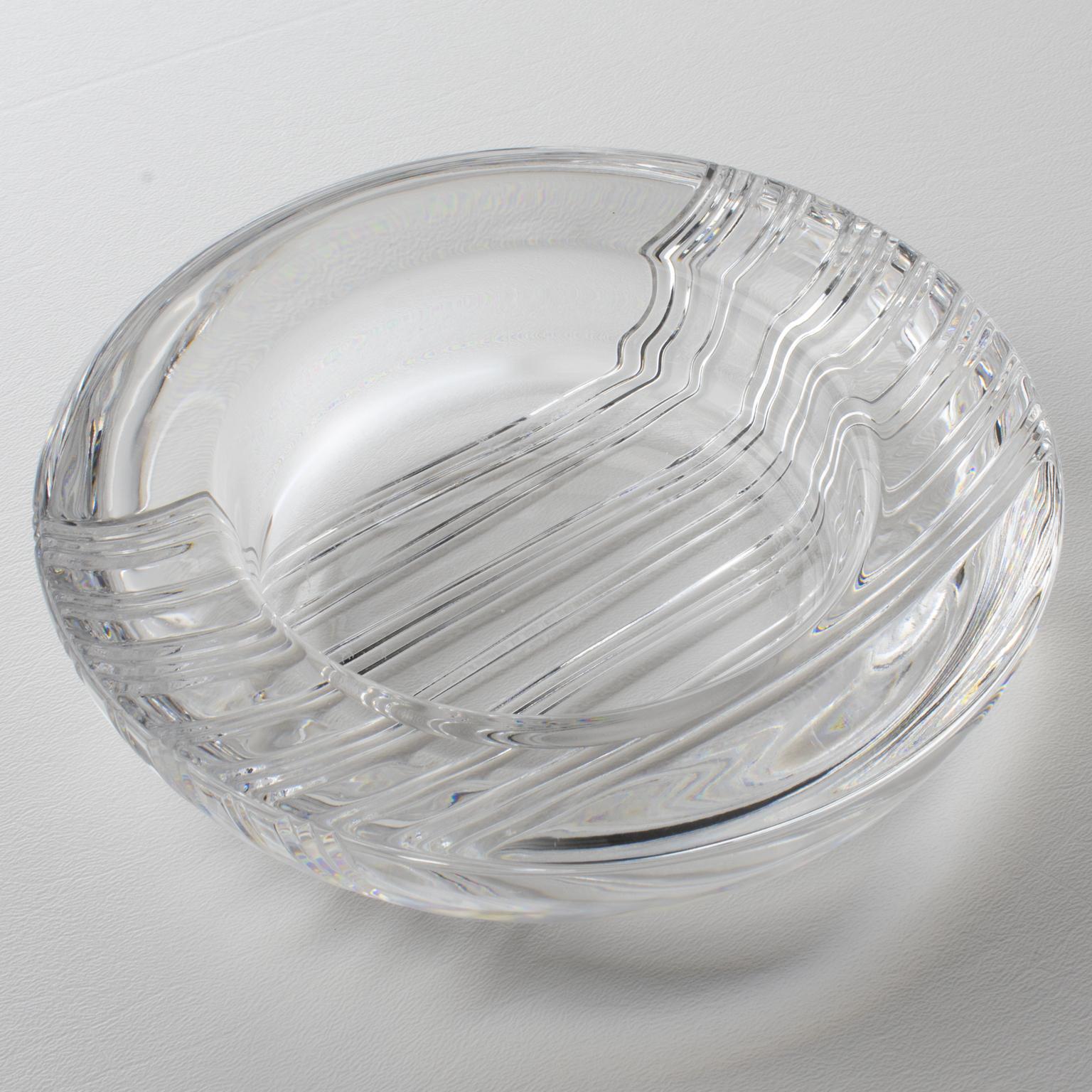 Christian Dior Large Round Crystal Bowl Vide Poche Centerpiece In Excellent Condition In Atlanta, GA