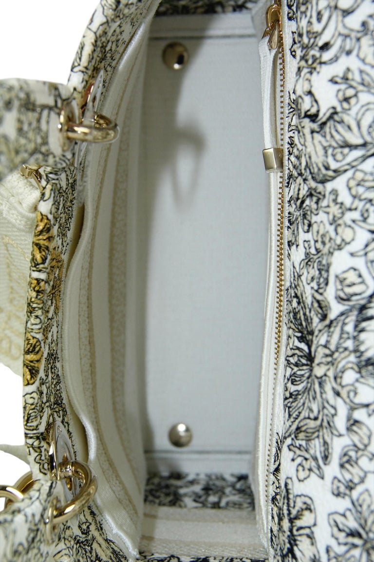 Christian Dior Latte Embroidery Around the World Motif Medium Lady