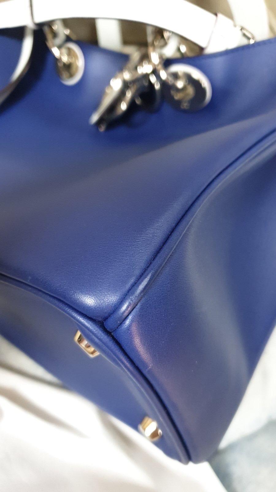 Christian Dior Leder Navy/Weiß Medium Diorissimo Tote im Angebot 8