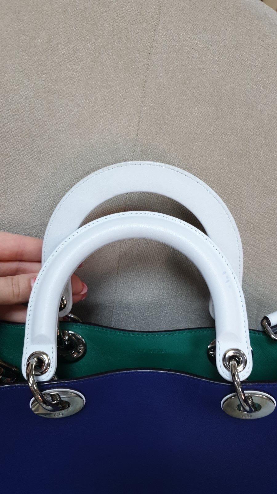 Christian Dior Leder Navy/Weiß Medium Diorissimo Tote (Violett) im Angebot