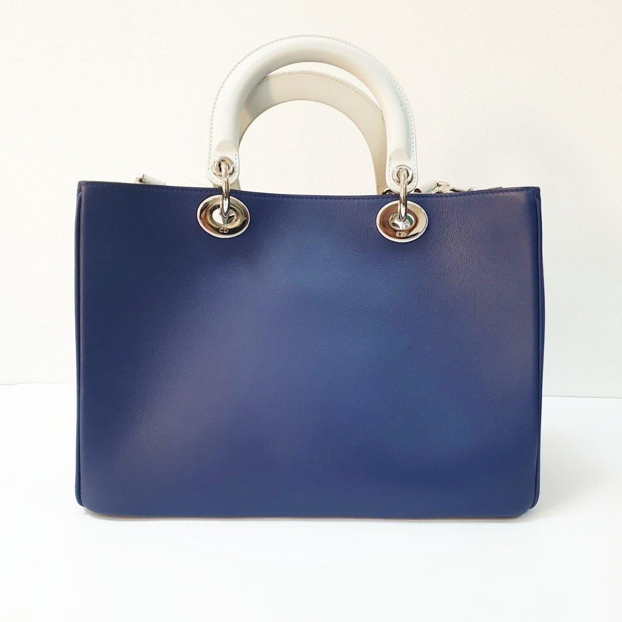 Christian Dior Leder Navy/Weiß Medium Diorissimo Tote im Angebot 1