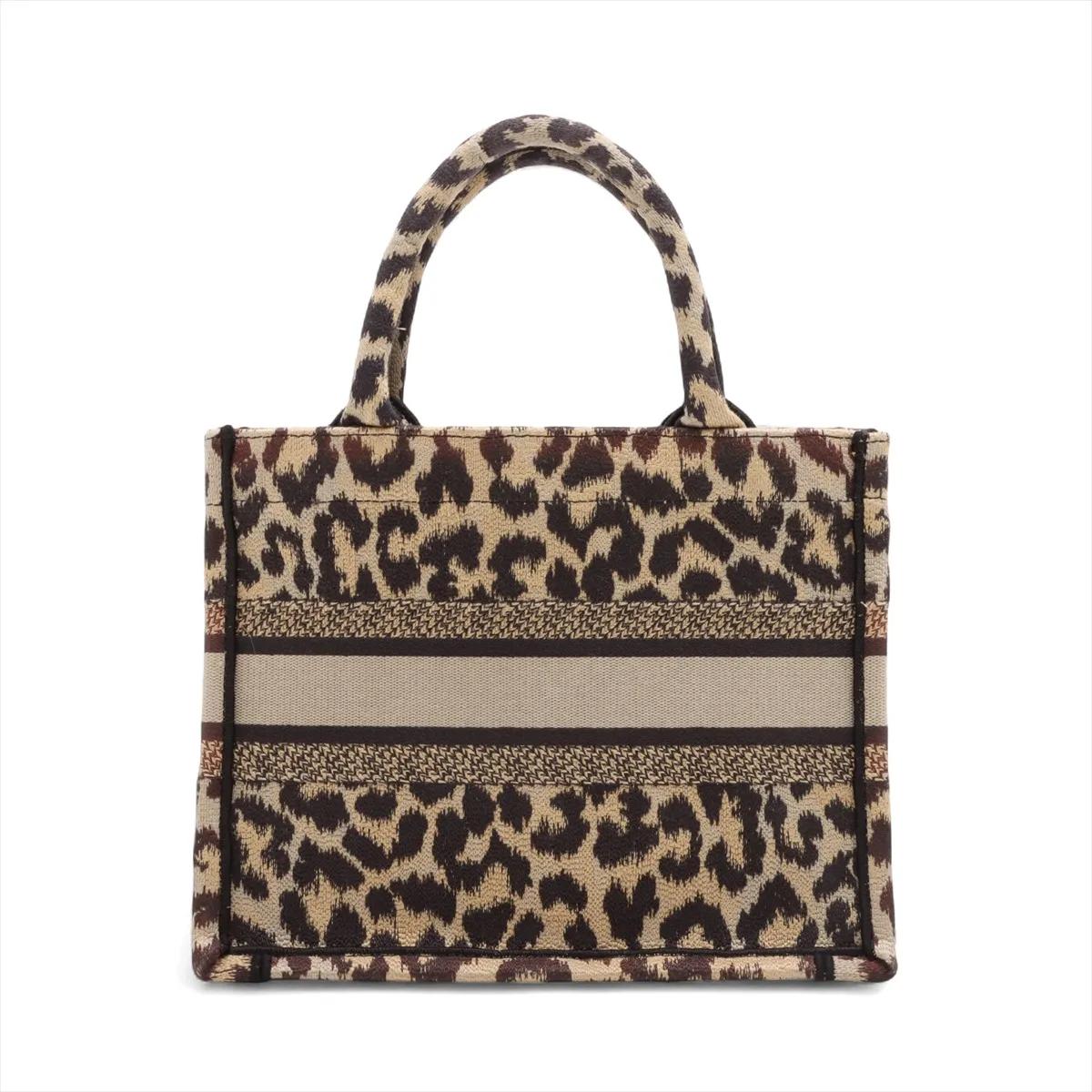 *Christian Dior Leopard Small Canvas Book Tote Bag (Braun) im Angebot