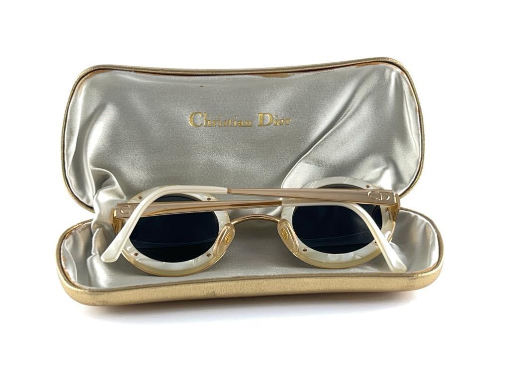 Christian Dior Limited Edition 2918 40 Round Gold Sunglasses, 1980s    For Sale 6