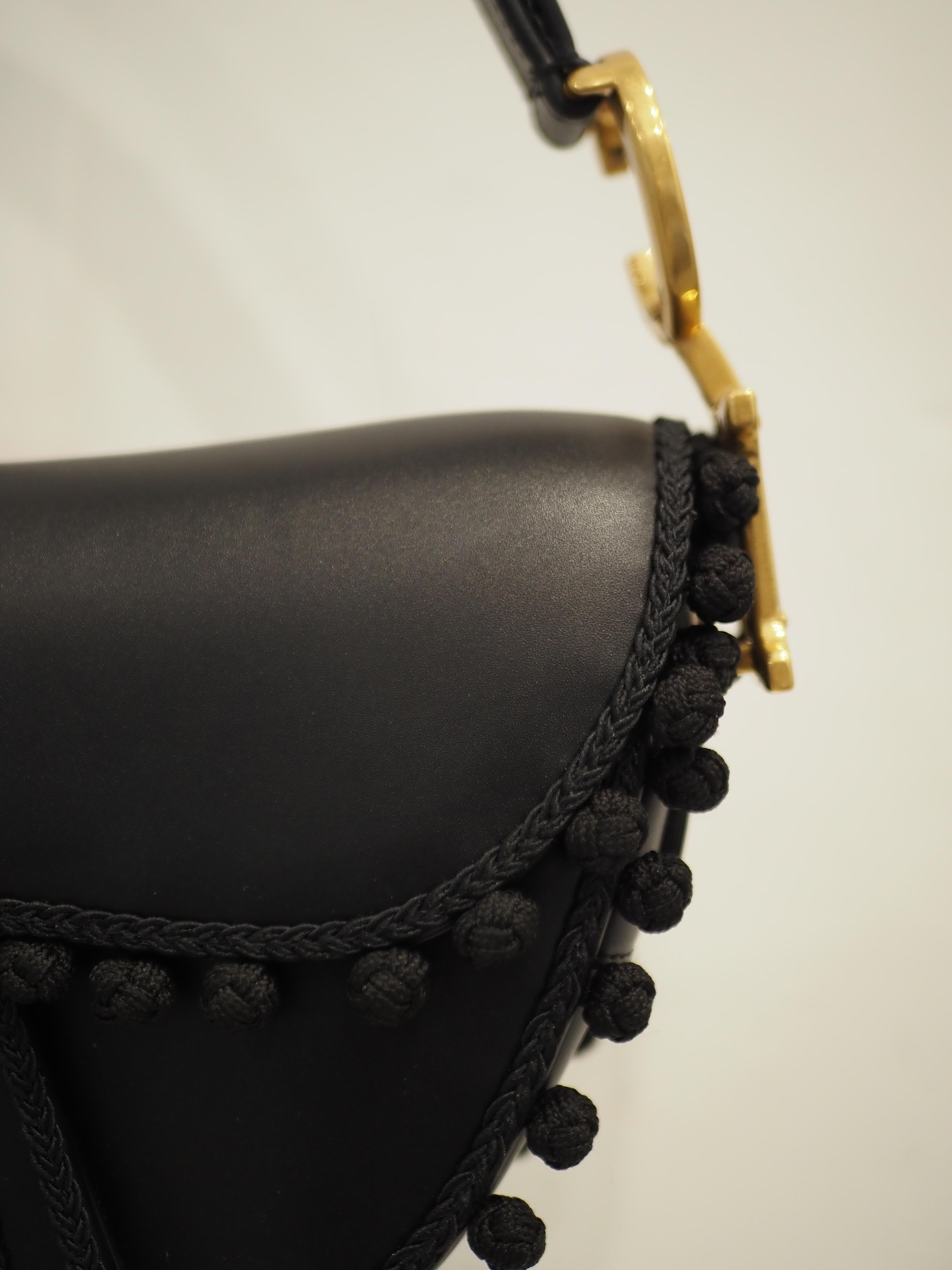 Christian Dior Limited Edition Schwarzer Leder- Pom Pom-Sattel aus Leder 6