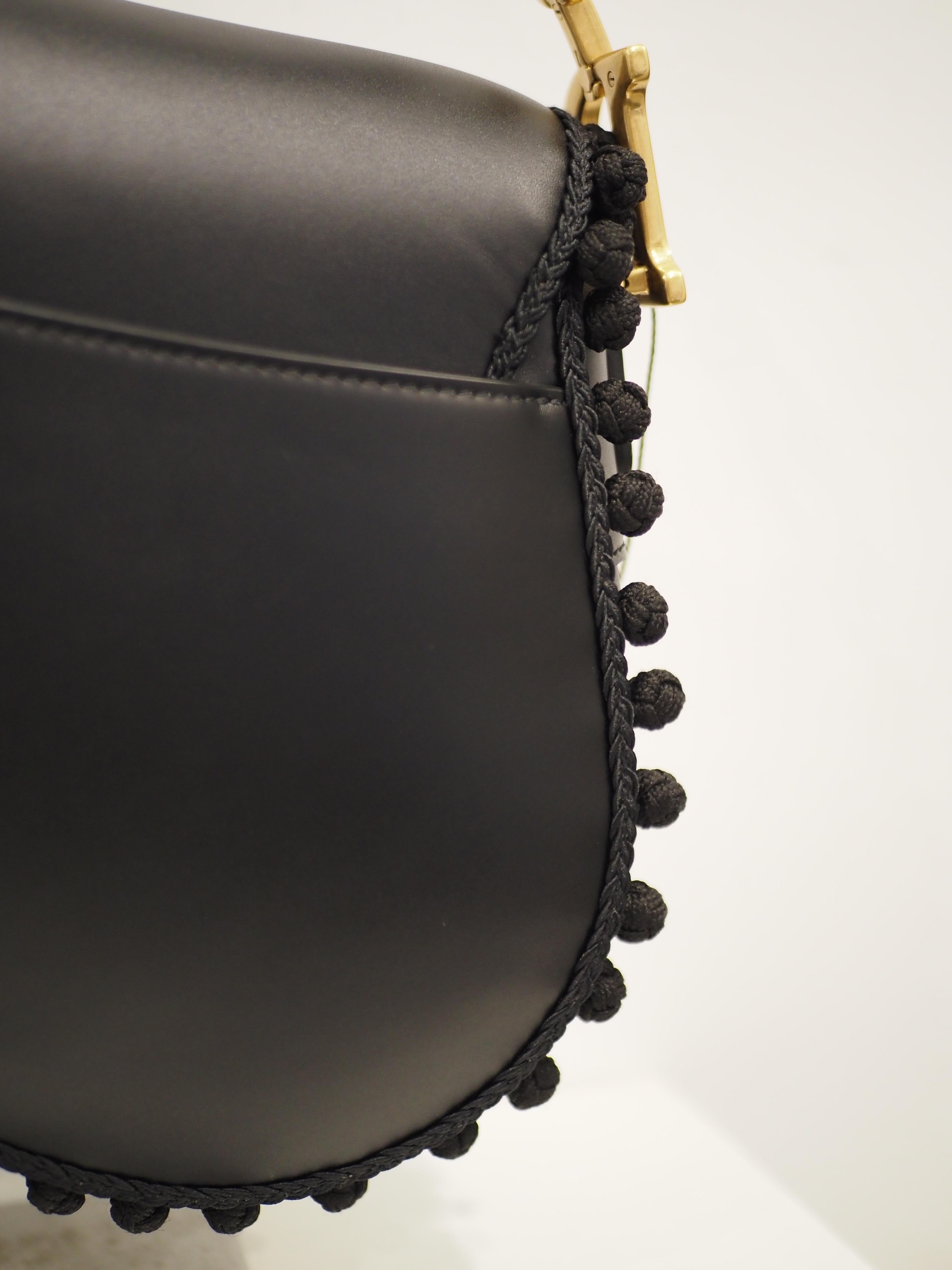 Christian Dior Limited Edition Schwarzer Leder- Pom Pom-Sattel aus Leder 1