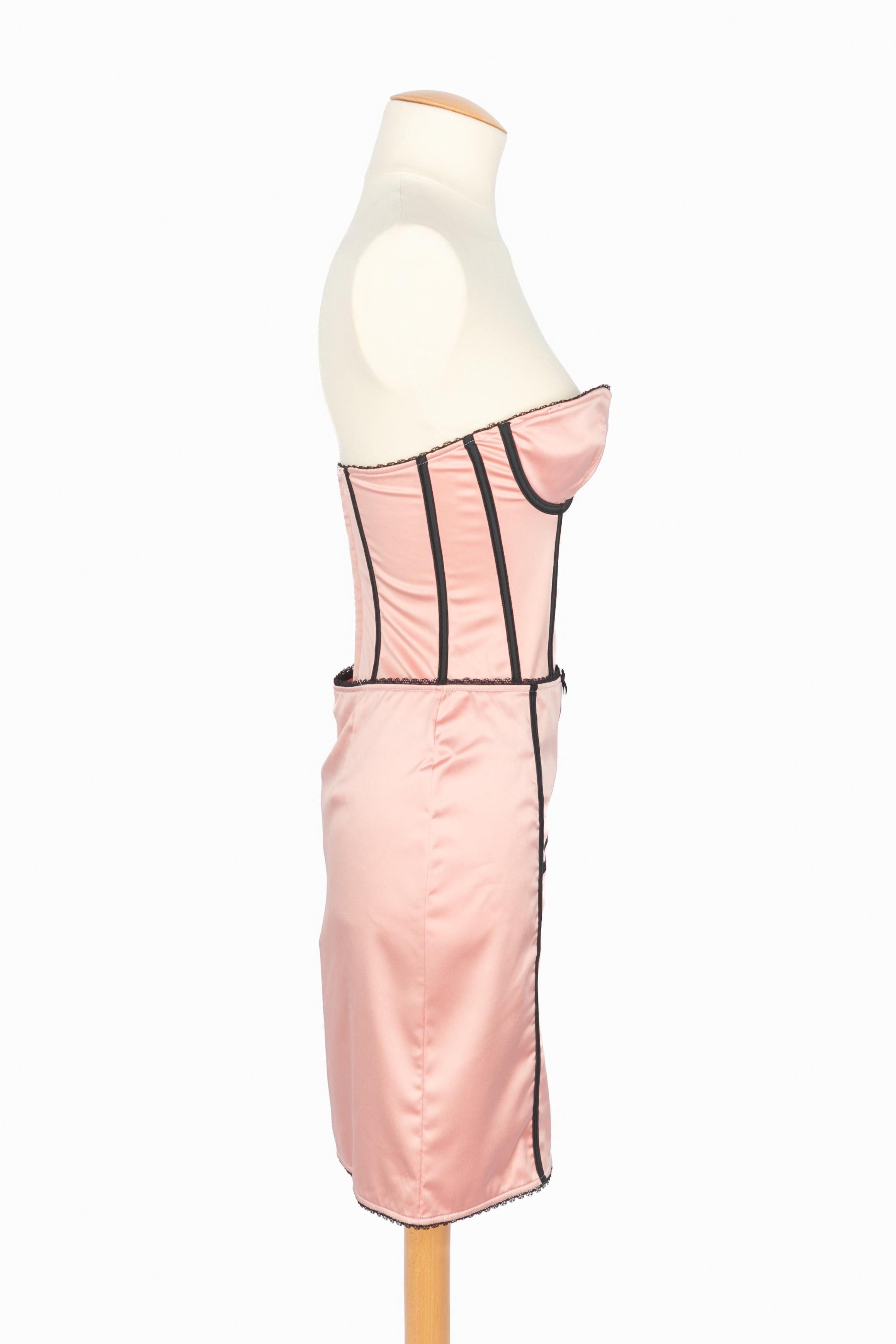 Conjunto de lencería Christian Dior en venta 10