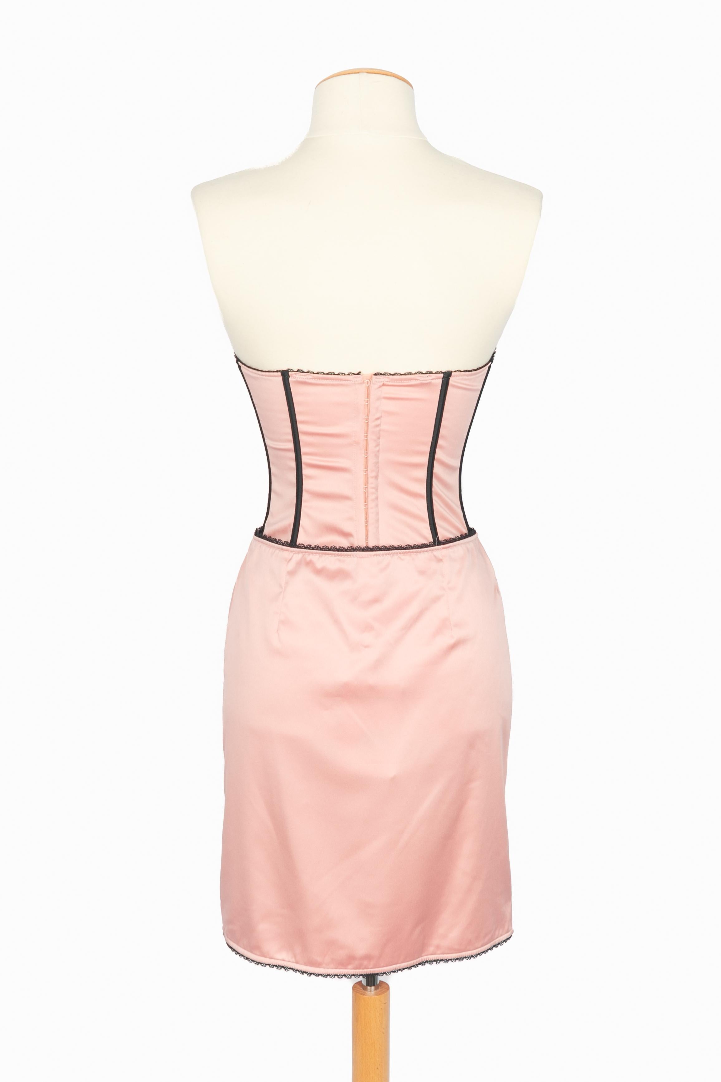 Conjunto de lencería Christian Dior en venta 11