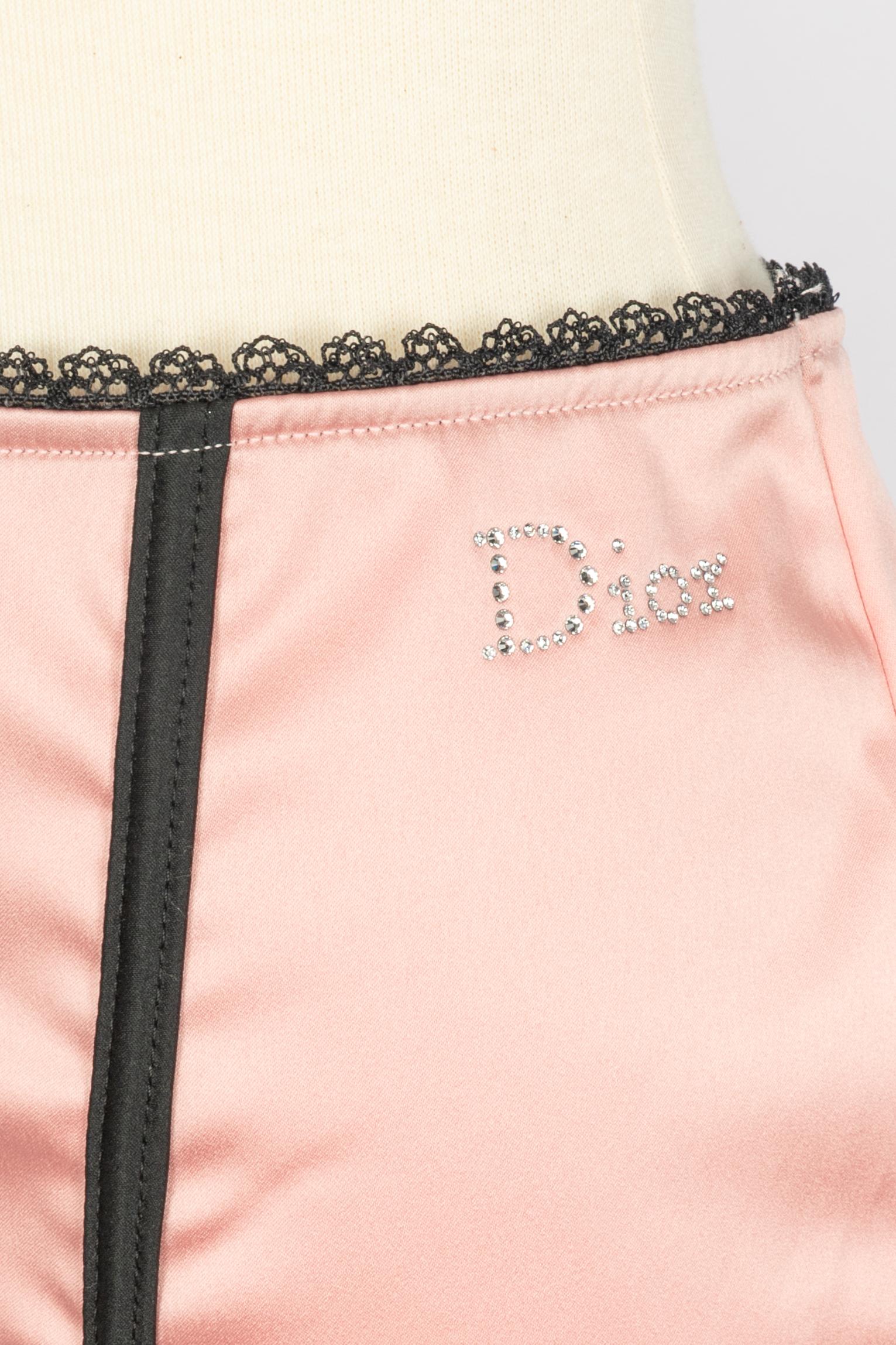 Conjunto de lencería Christian Dior en venta 13