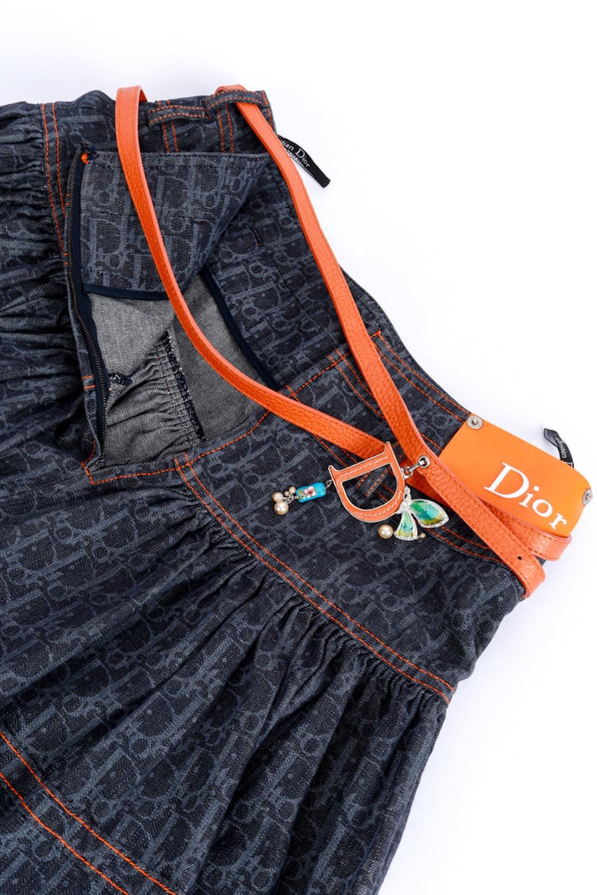 Christian Dior Logo Denim Flight Trotter Tiered Skater Skirt (S/M) In Good Condition For Sale In Montreal, Quebec
