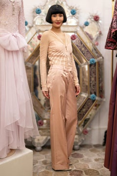 Top de manga larga Christian Dior de tul rosa palo, Otoño 2004