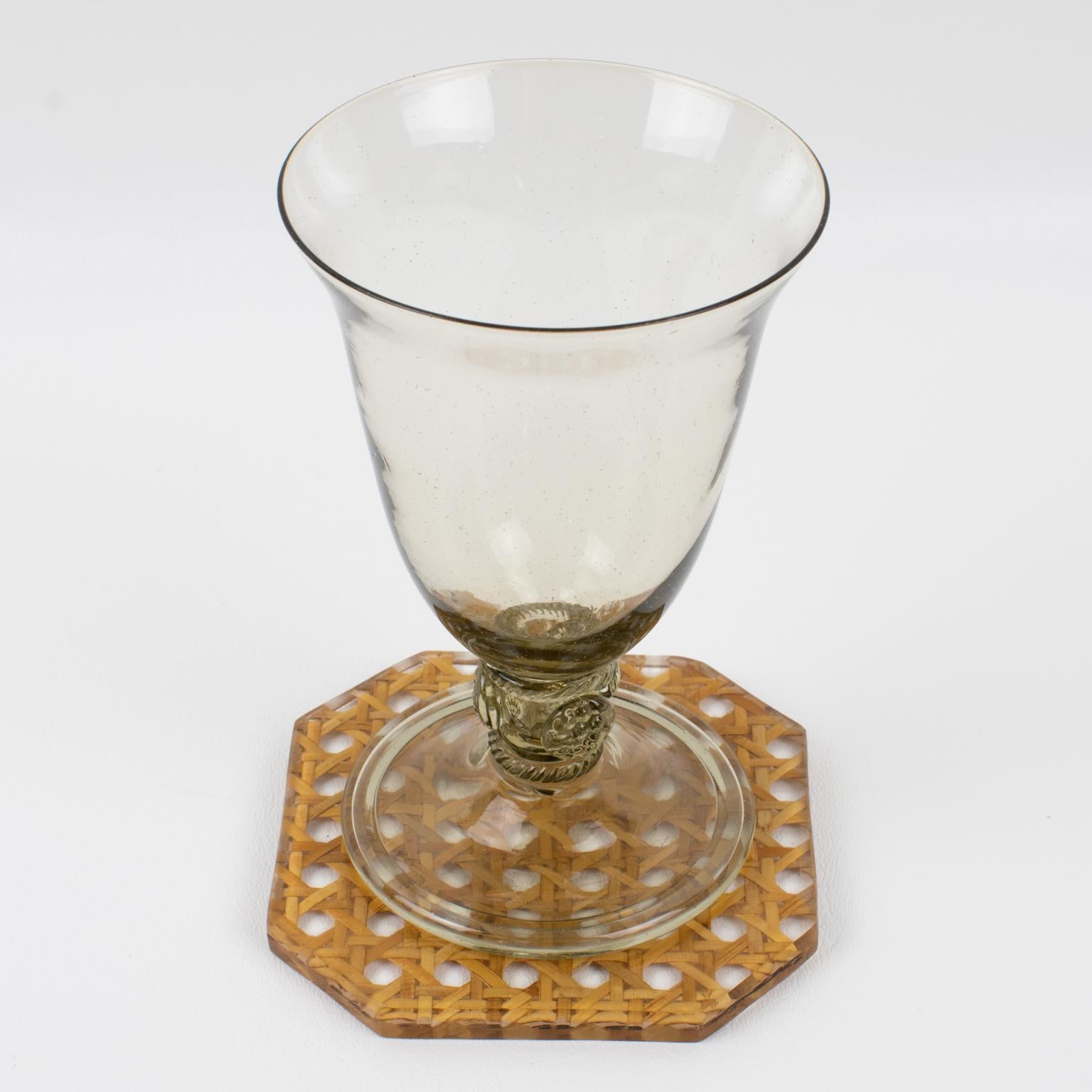 Sous-verres en lucite et rotin Christian Dior, 5 pièces Bon état - En vente à Atlanta, GA