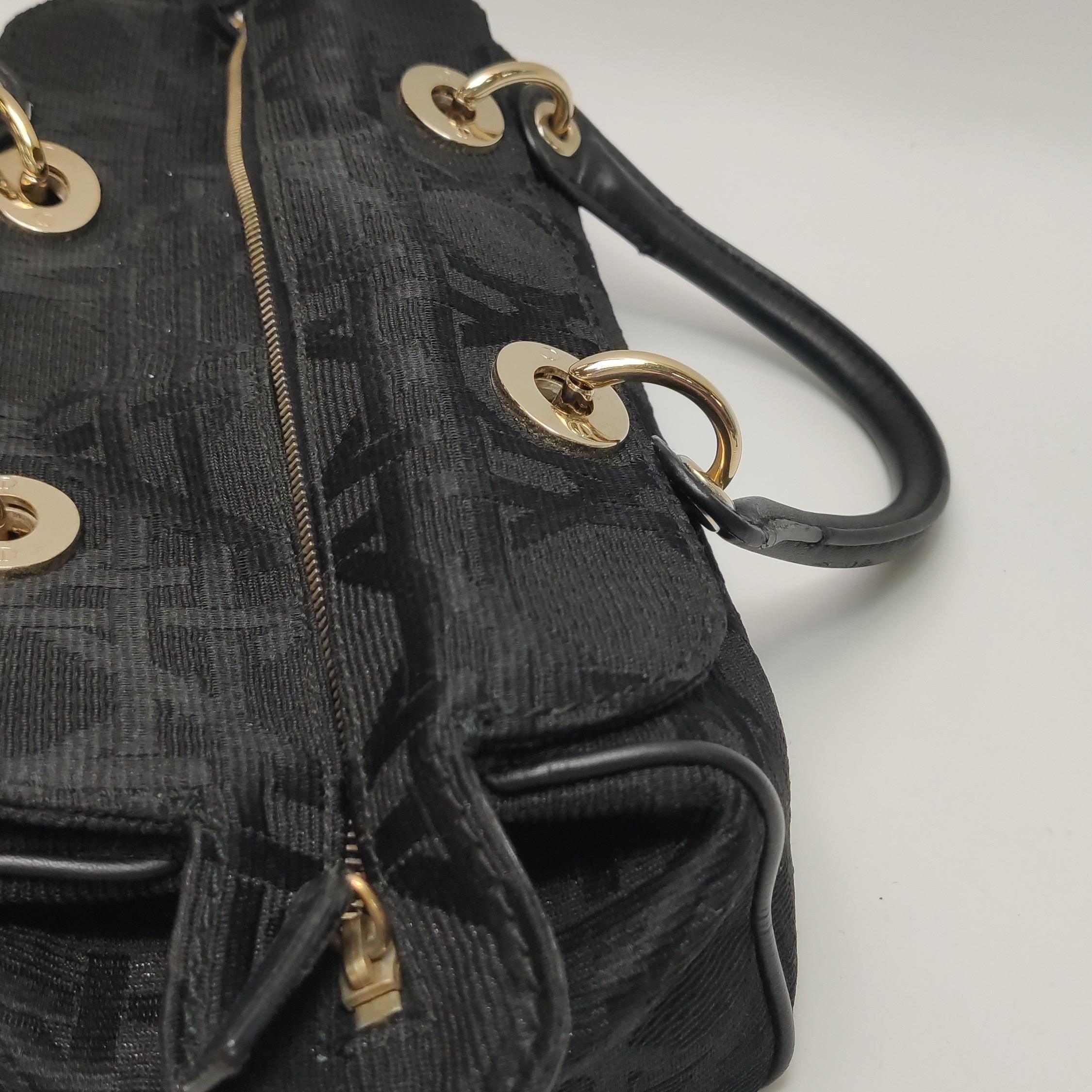 Christian Dior Macros Borsa in tela con rivestimento in cannage in nero in vendita 12