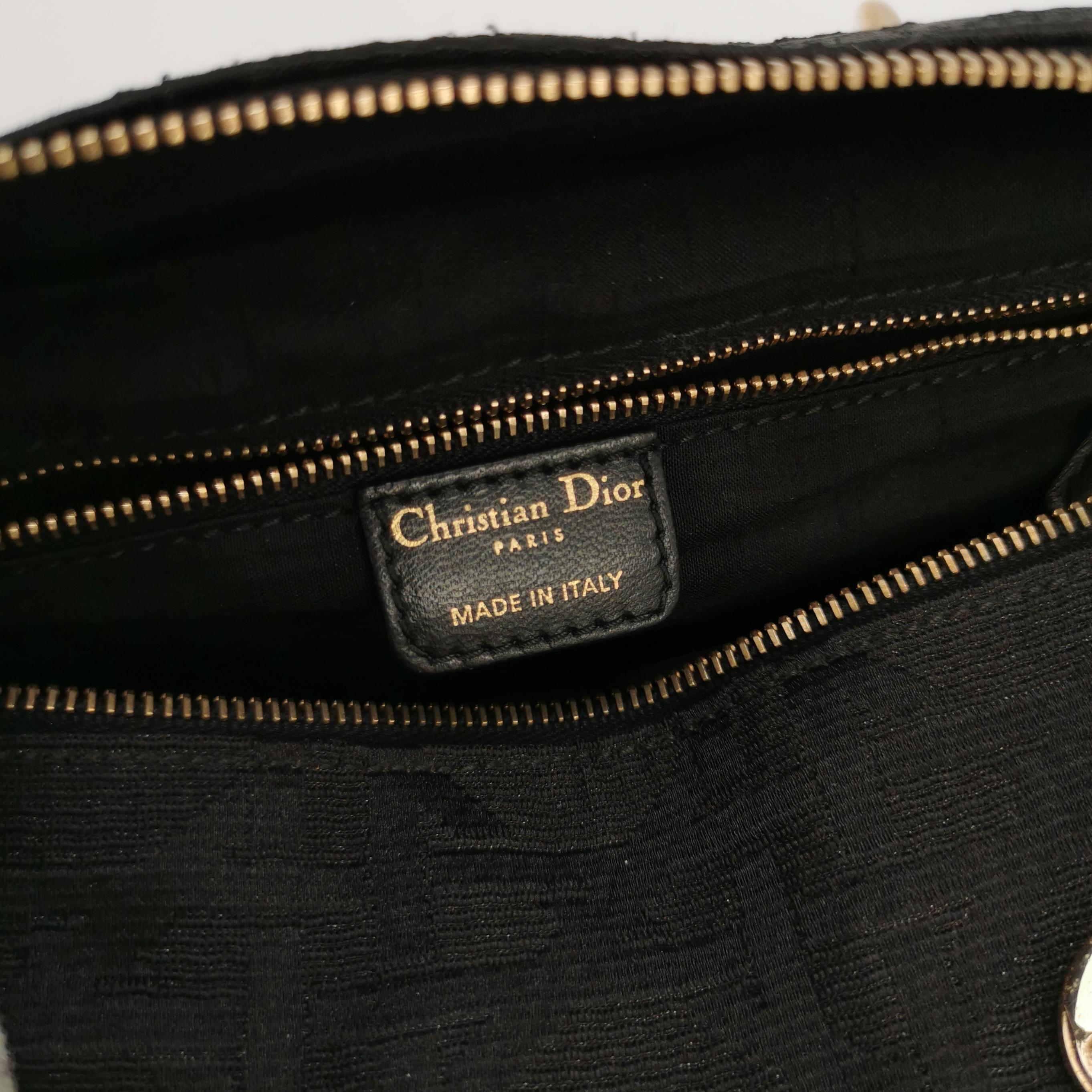 Christian Dior Macros Borsa in tela con rivestimento in cannage in nero in vendita 1