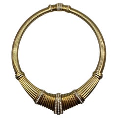 Christian Dior Made in Germany Omega Gold-Halskette mit Rigid-Geometrischem Mittelteil, hergestellt in Deutschland