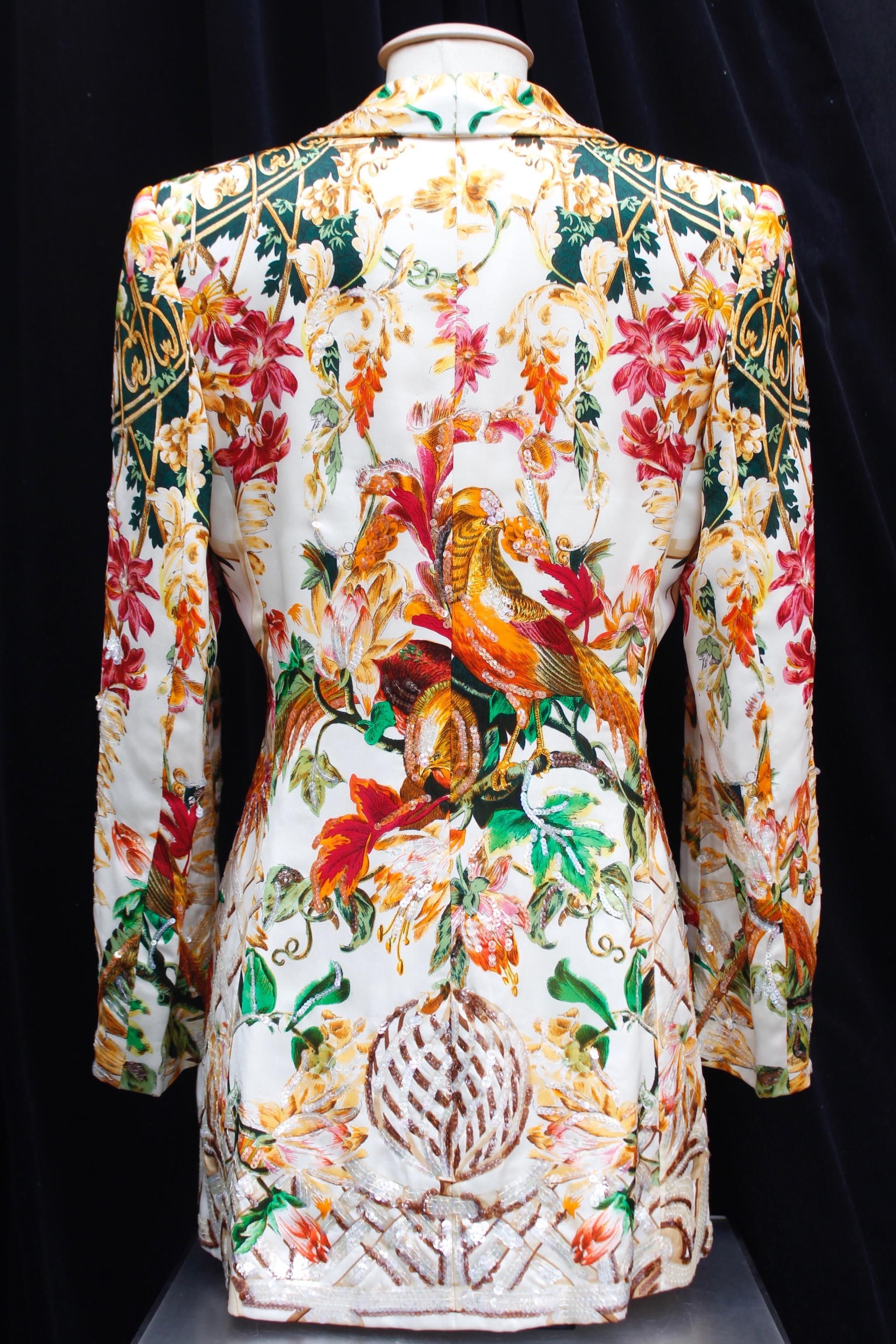 Christian Dior magnificent silk jacket with floral embroideries In Good Condition For Sale In Paris, FR