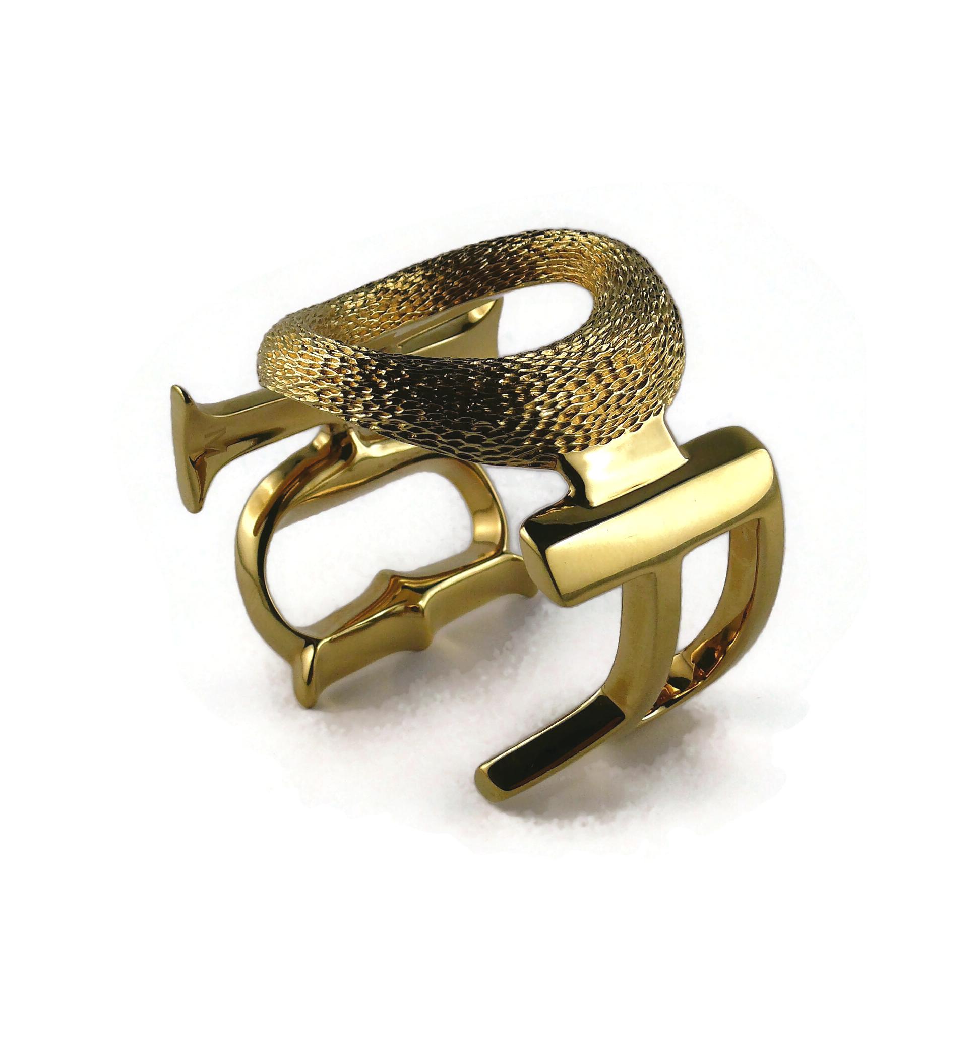 Christian Dior Massive Gold Toned Logo Cuff Bracelet Size M For Sale 3