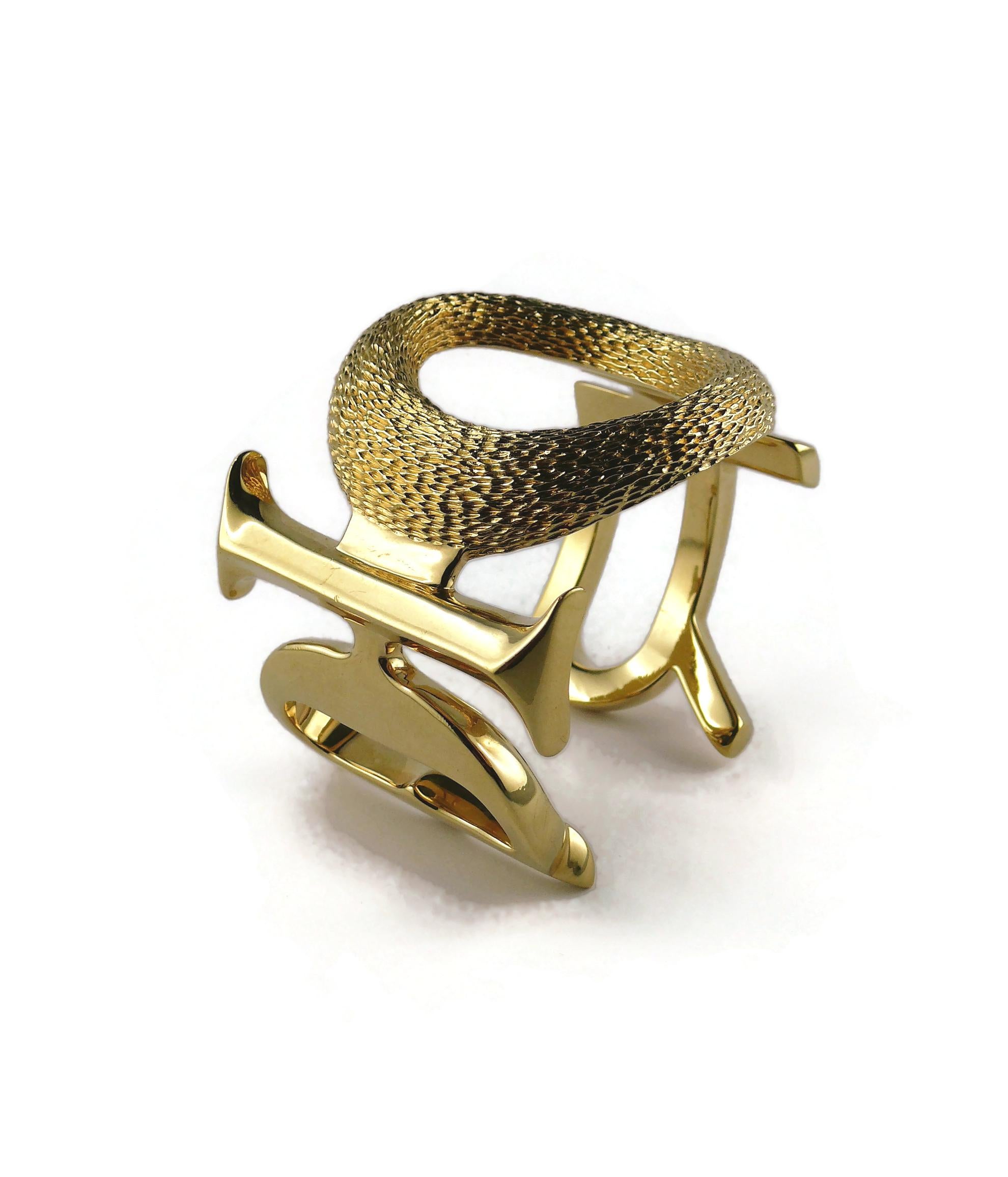Christian Dior Massive Gold Toned Logo Cuff Bracelet Size M For Sale 4
