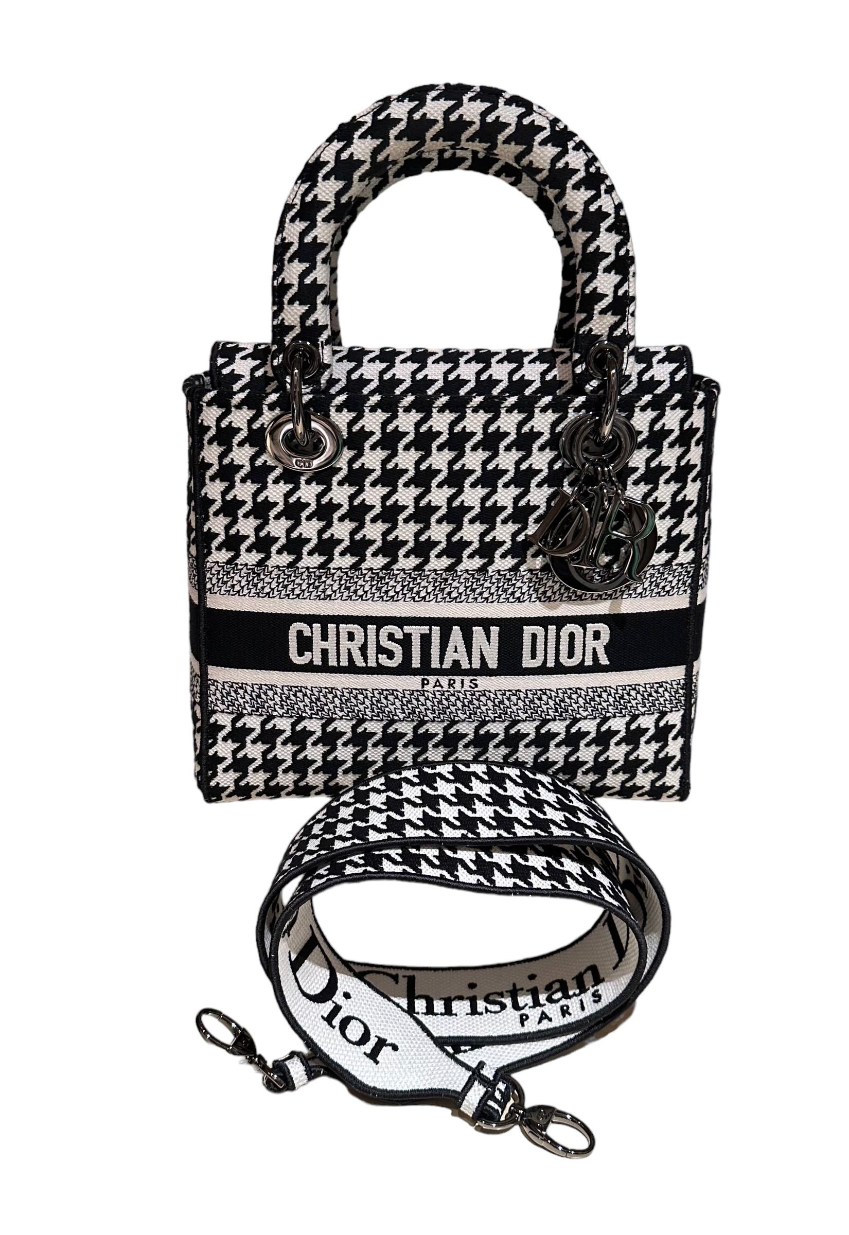 Women's or Men's Christian Dior Medium Lady D-Lite Black and White Houndstooth Bag