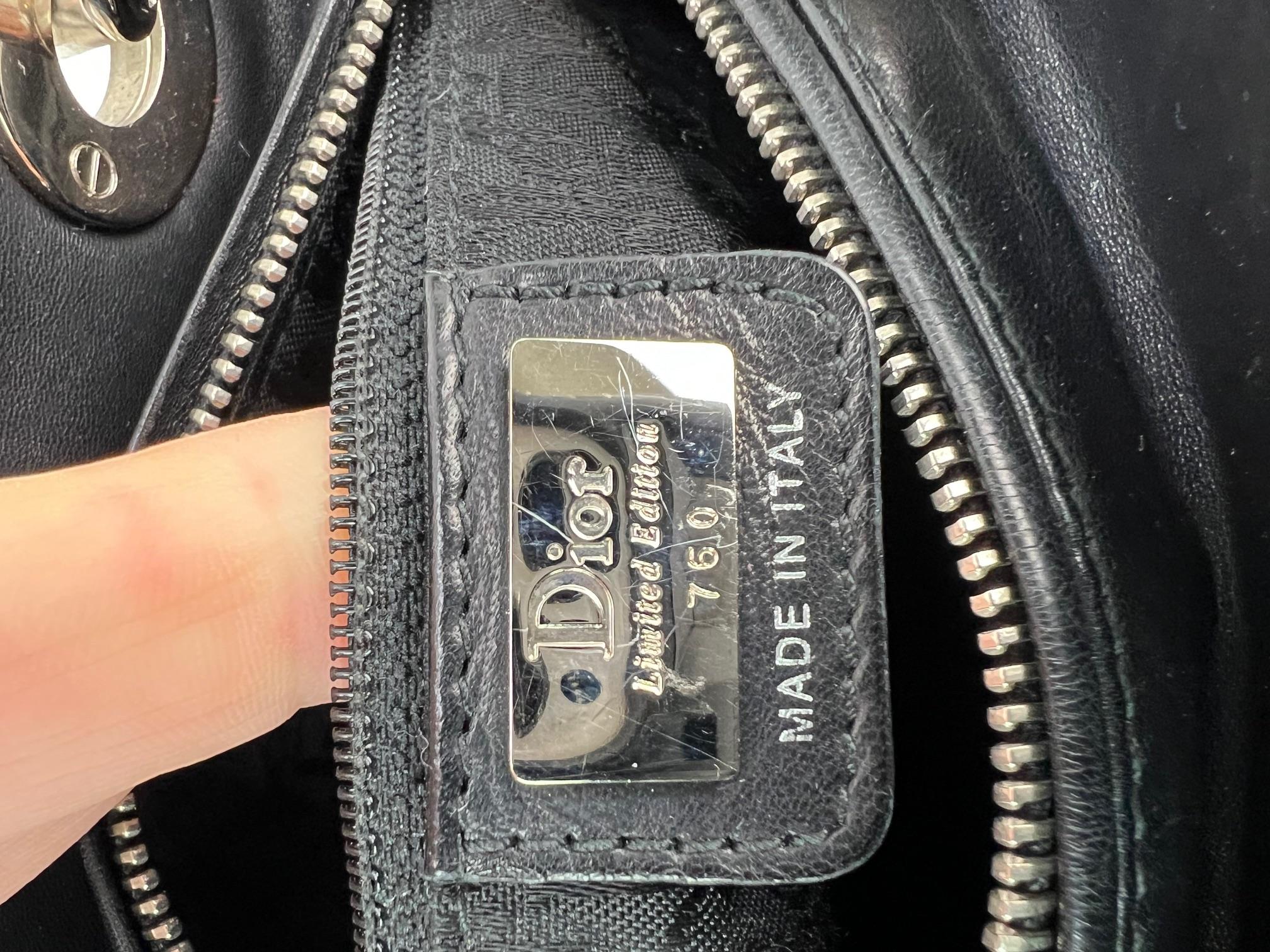 Christian Dior Medium Lady Laced Black Leather Limited Edition Shoulder Bag For Sale 2