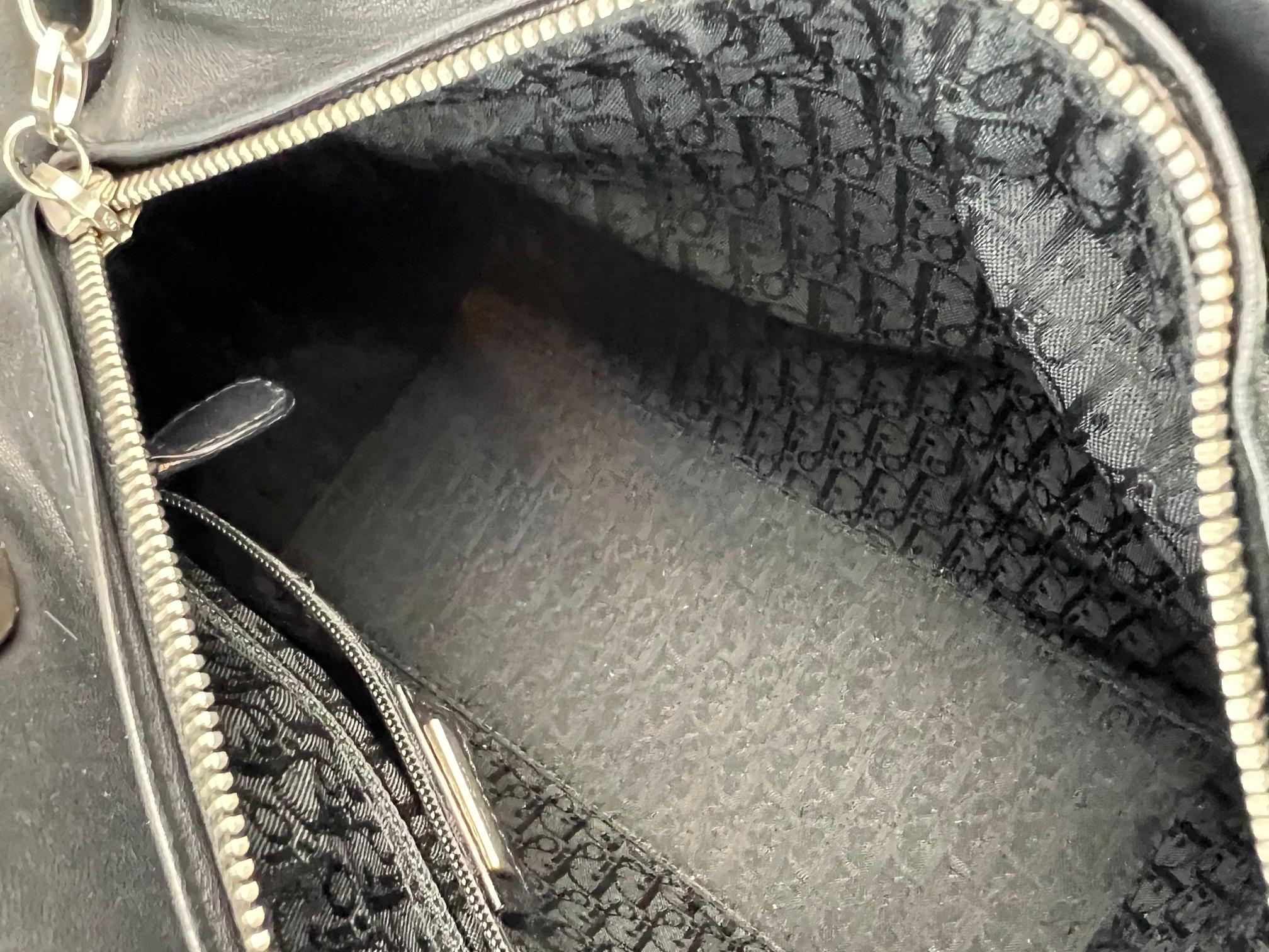Christian Dior Medium Lady Laced Black Leather Limited Edition Shoulder Bag For Sale 3