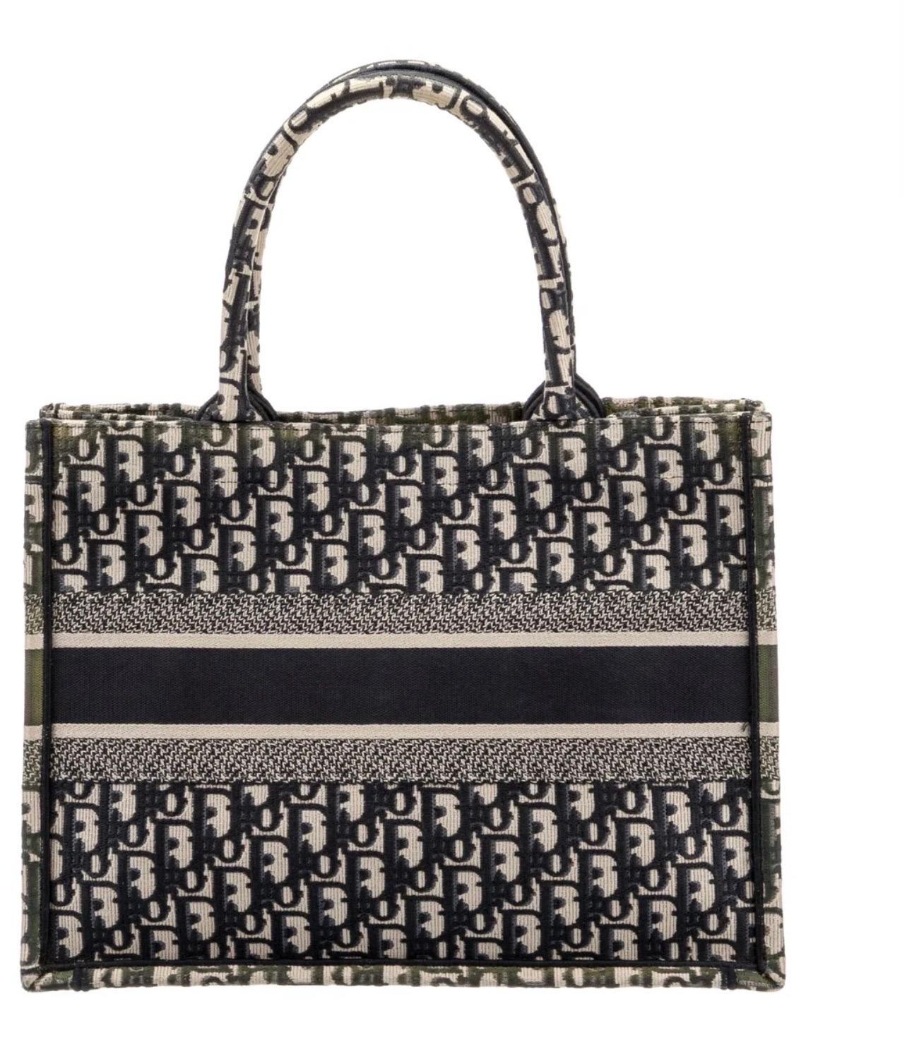 Christian Dior  Medium Oblique Book Tote, Black & White For Sale 2