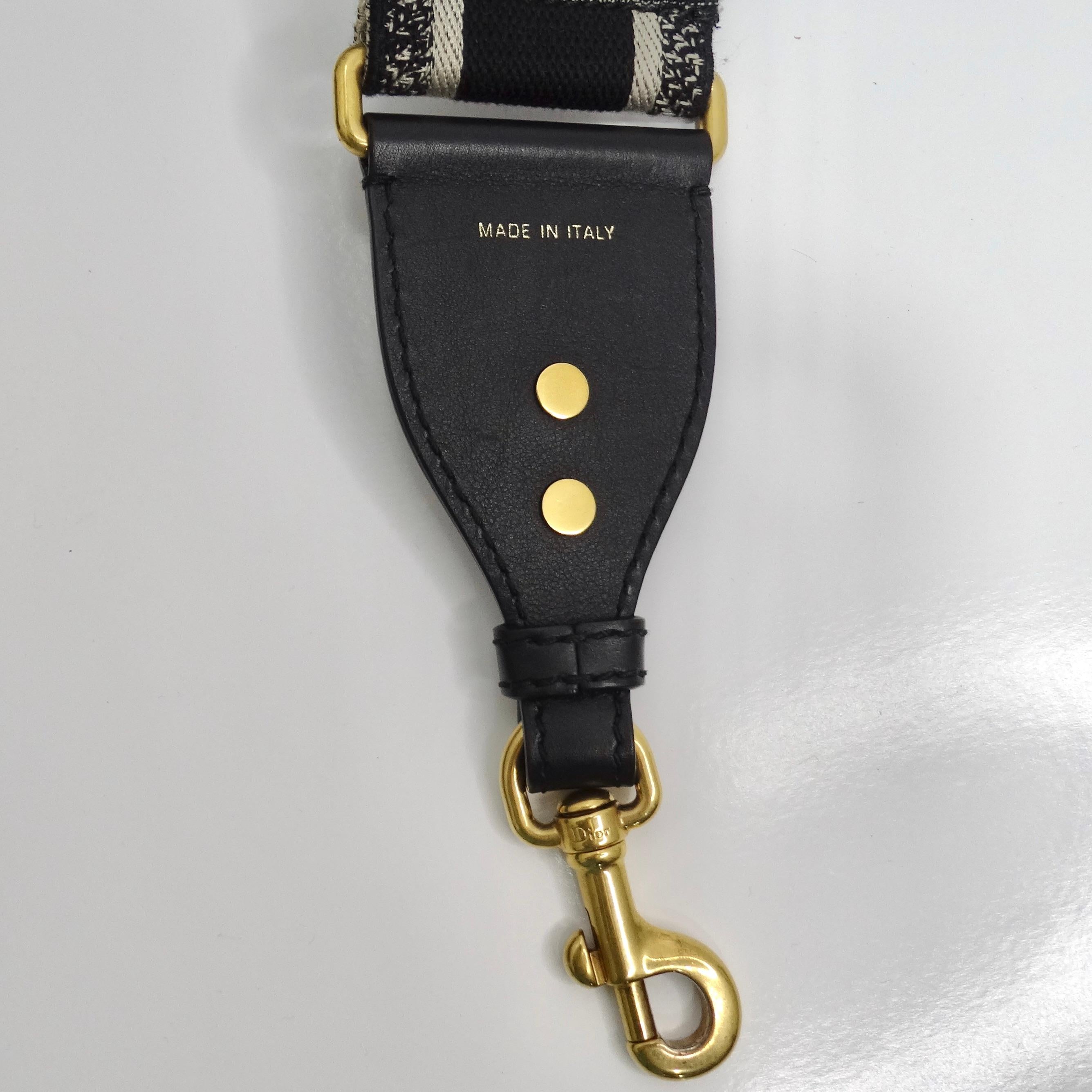 Christian Dior Medium Satteltasche aus schwarzem Kalbsleder im Angebot 8