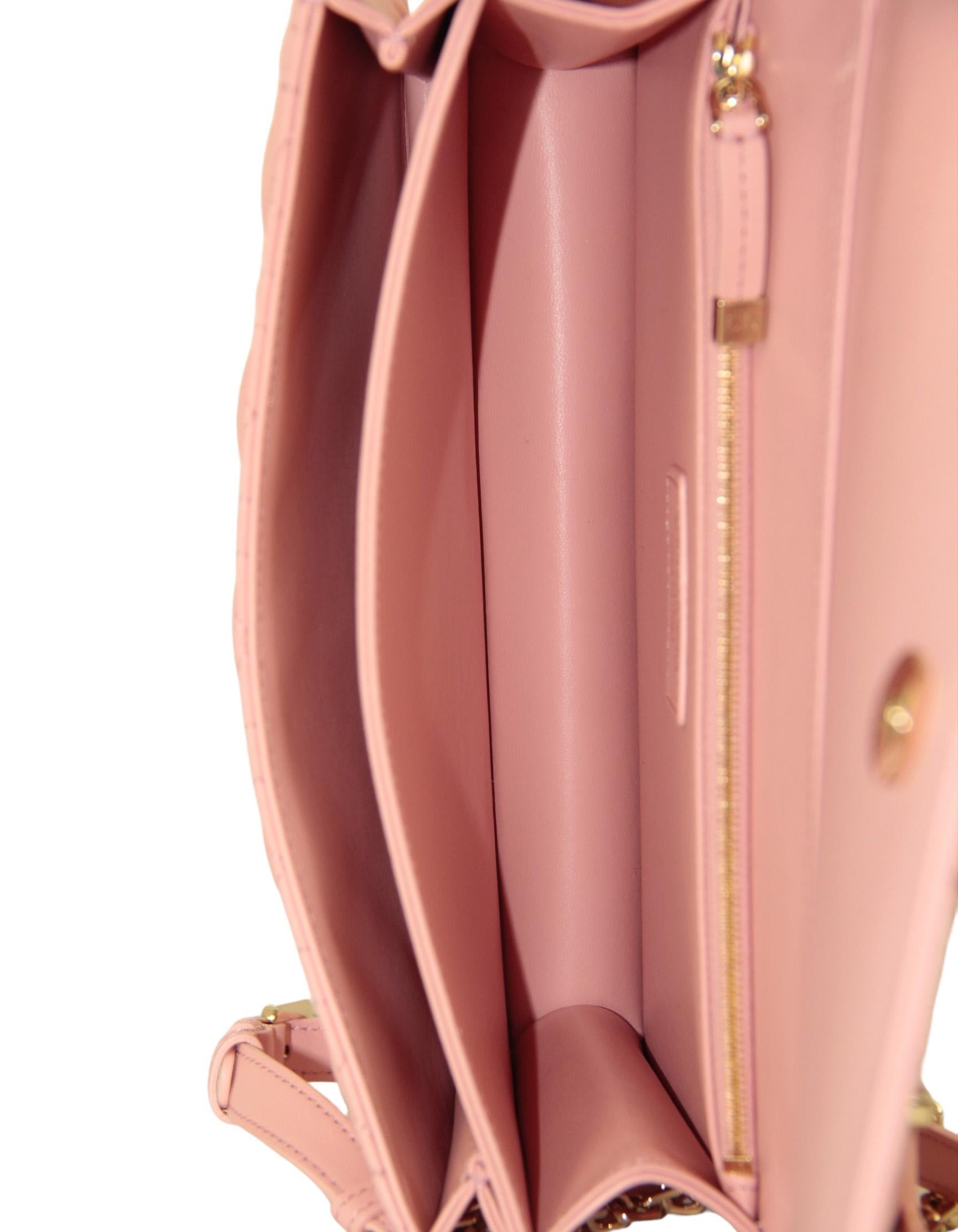 Christian Dior Sac à bandoulière Miss Dior rose cannage matelassé à poignée supérieure en vente 2