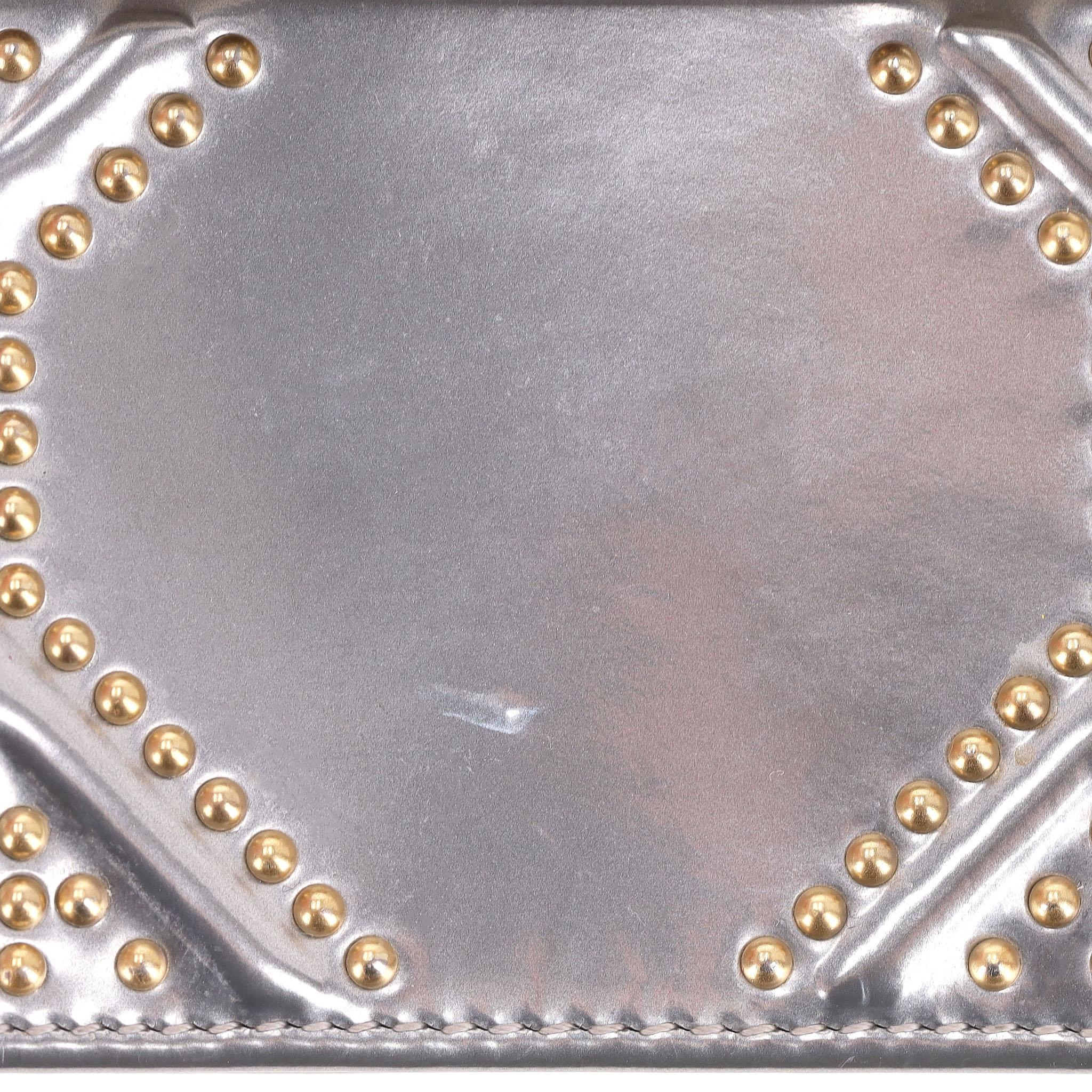 Christian Dior - Borsa verticale Diorama con borchie in pelle di vitello cannage metallizzato in vendita 3