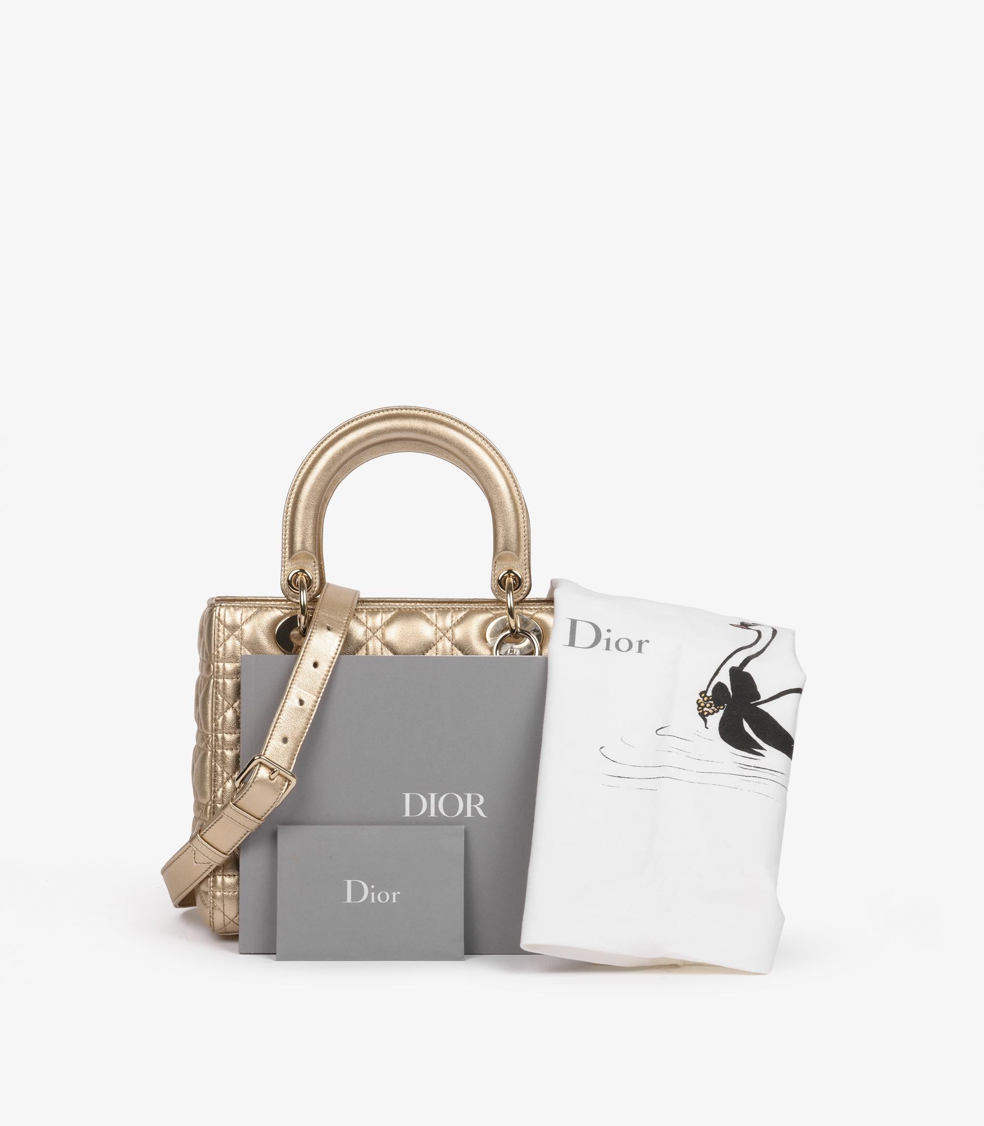 Christian Dior Metallic Gold Cannage Gestepptes Lammfell Medium Lady Dior im Angebot 7