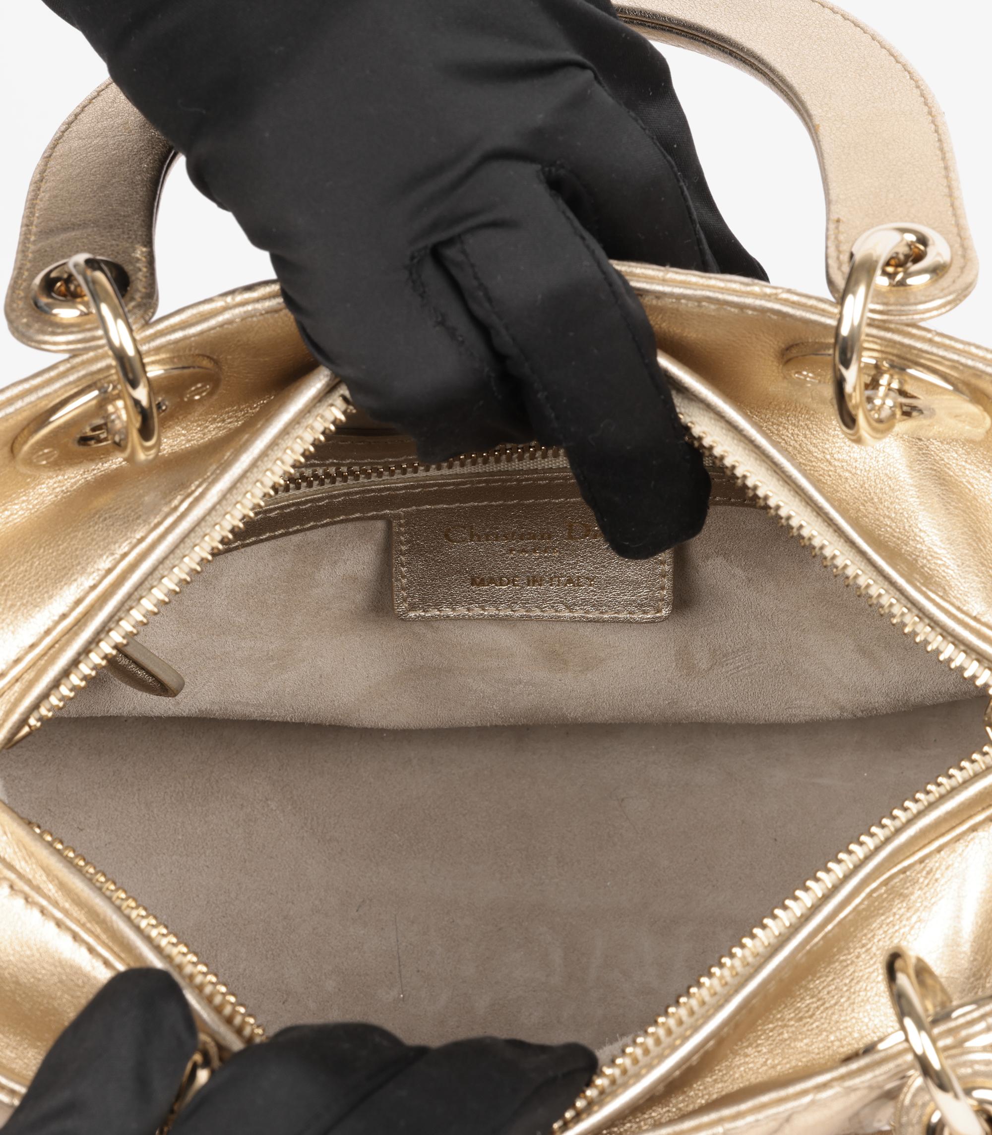 Christian Dior Metallic Gold Cannage Gestepptes Lammfell Medium Lady Dior im Angebot 4