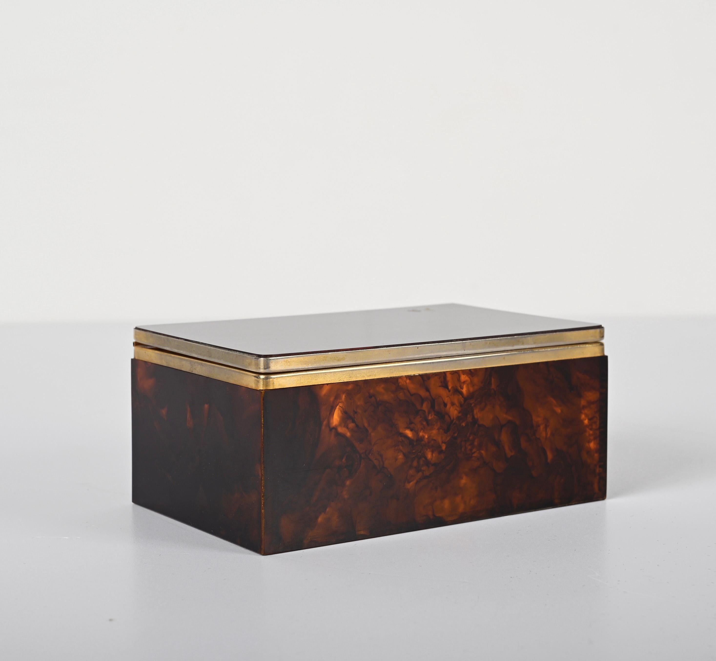 Dior Mid-Century Lucite Tortoiseshell Effect and Brass Jewelry Box, Italy 1970s For Sale 3