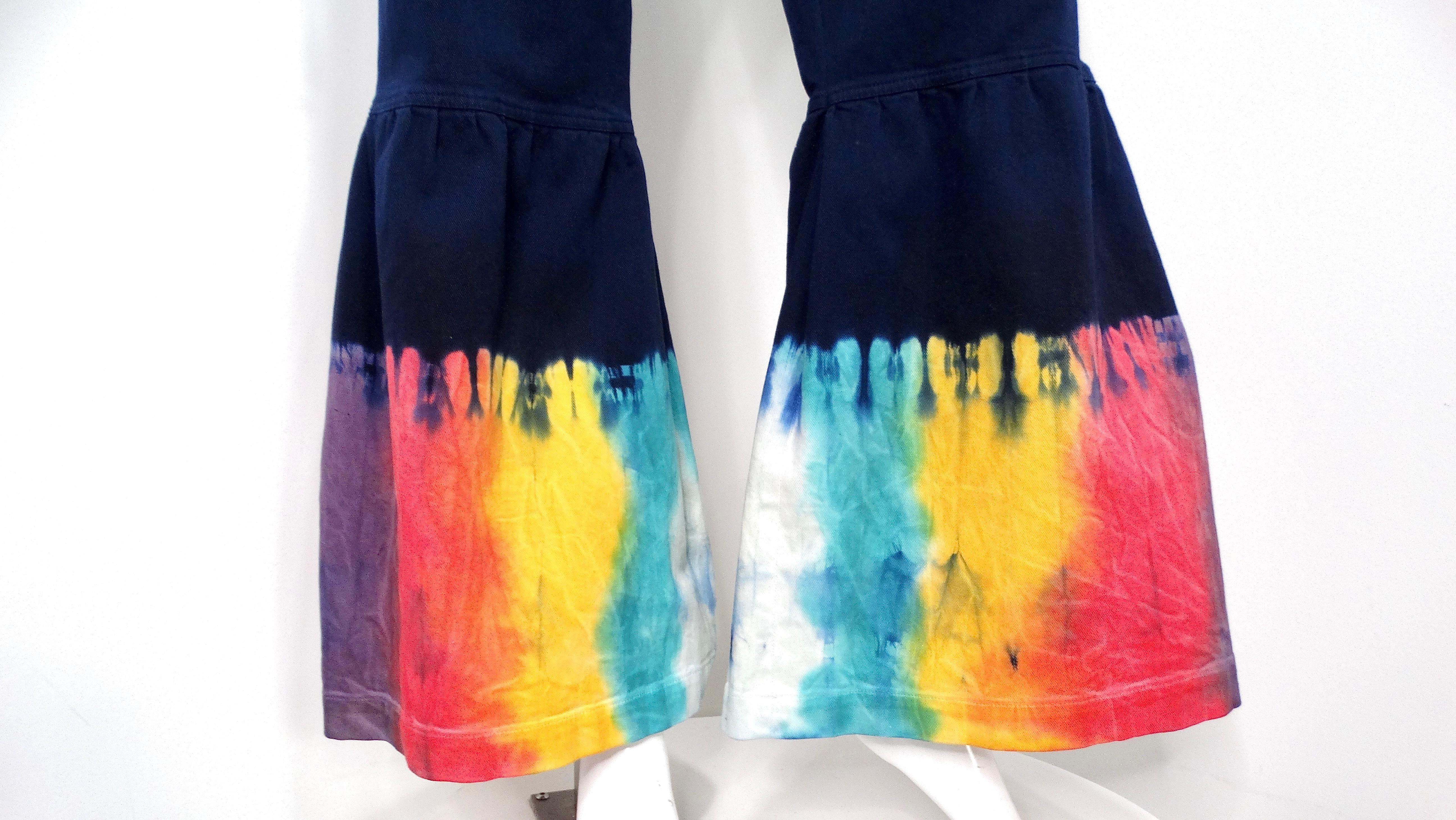 Vaqueros acampanados Christian Dior estilo Tie-Dye en azul noche en Excelente estado para la venta en Scottsdale, AZ