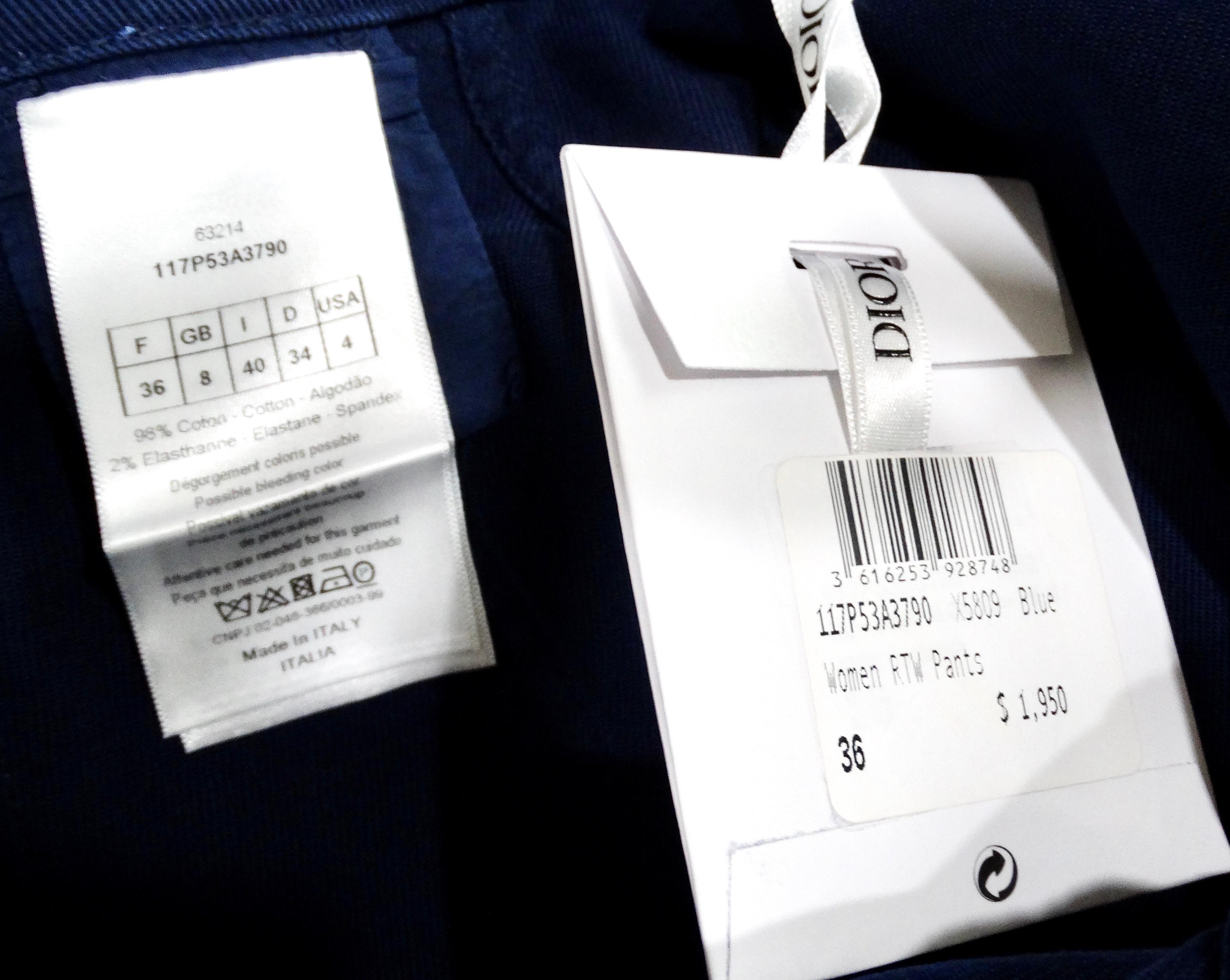 Vaqueros acampanados Christian Dior estilo Tie-Dye en azul noche en venta 2